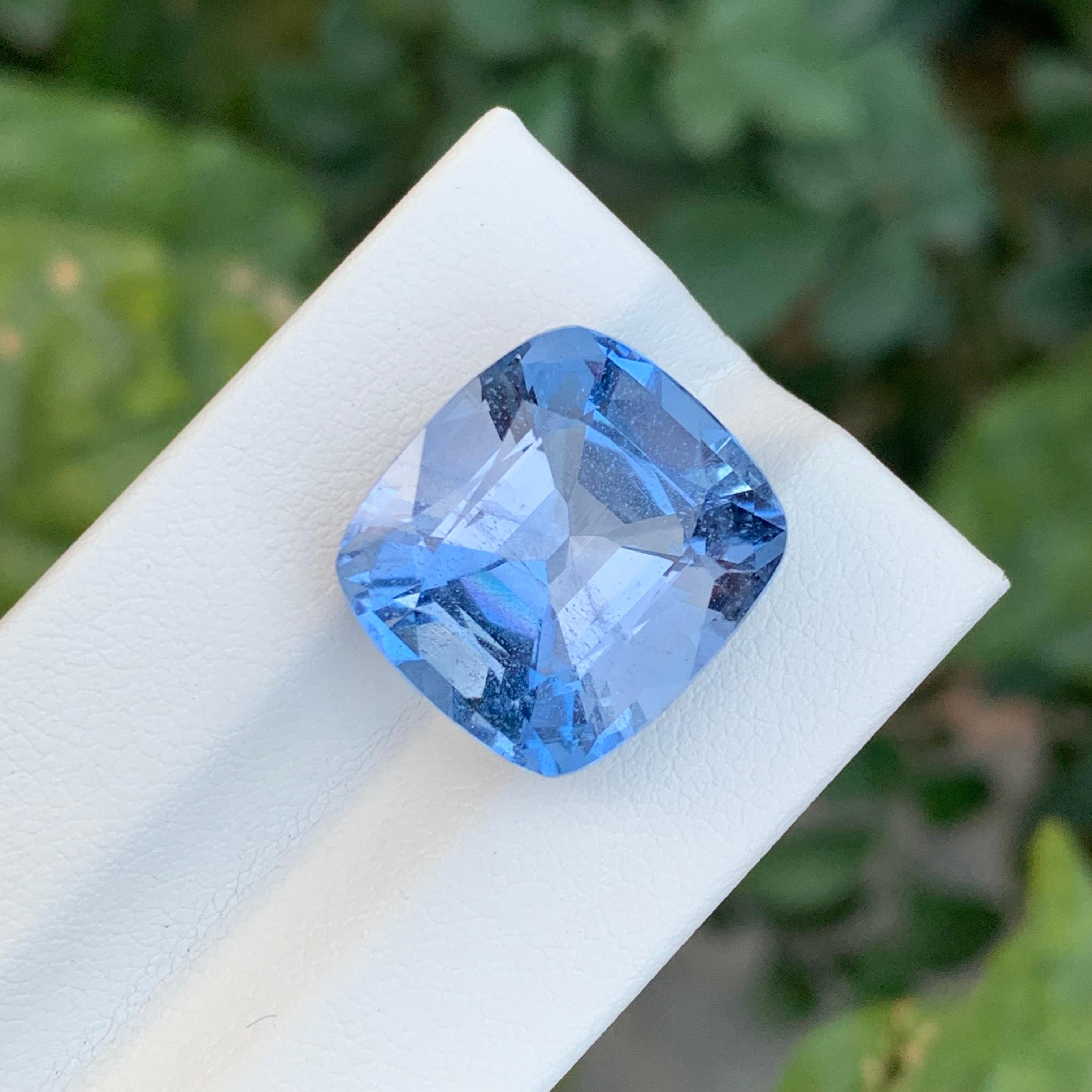 14.55 Carat Natural Loose Aquamarine Goshenite Cushion Shape Gem For Sale 6
