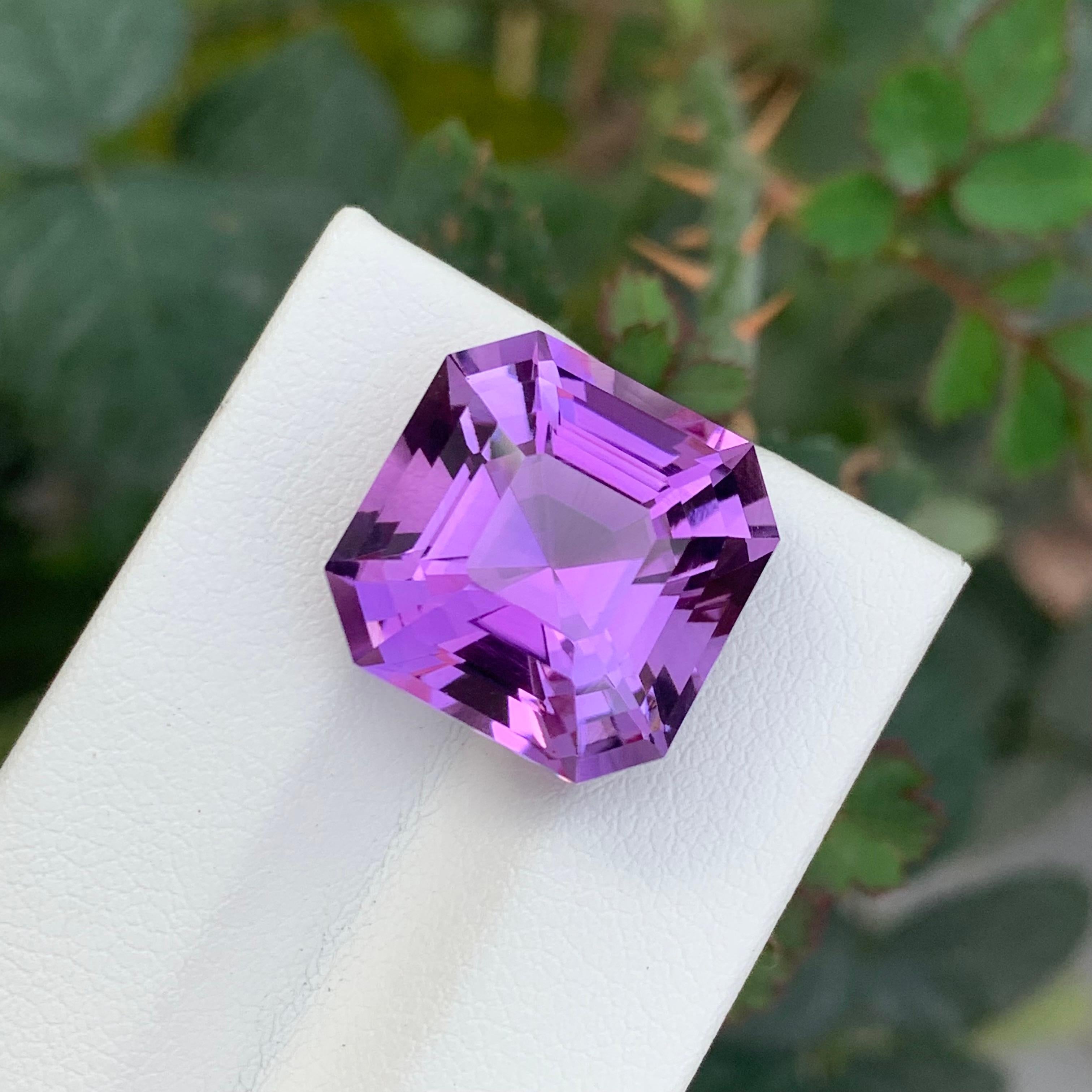 14.55 Carats Perfect Asscher Cut Loose Purple Amethyst Brazil Mine For Sale 1