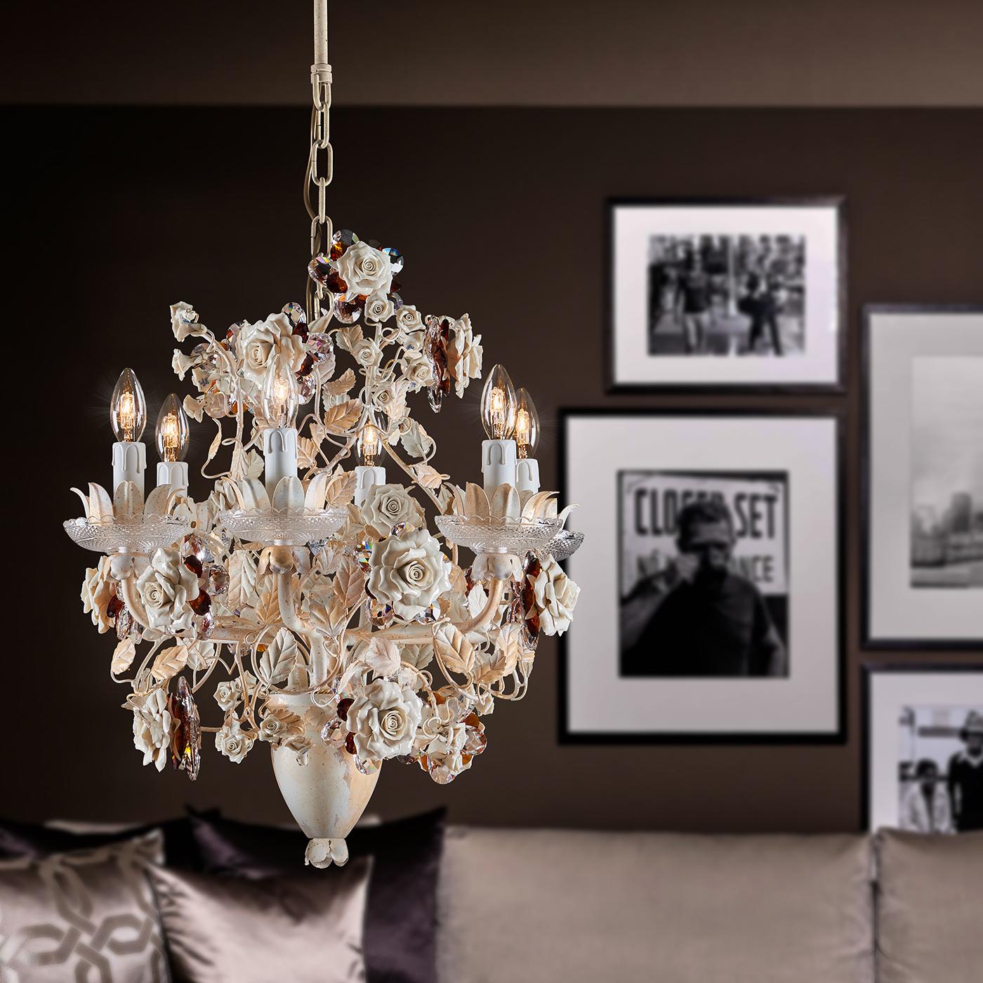 This unique chandelier is a fantastic piece to make any room it is placed in so much classier. It provides a great atmospheric and uniform lighting by using 6 E14 lights and it is characterized by various handmade decorations. Gold leaf coating,