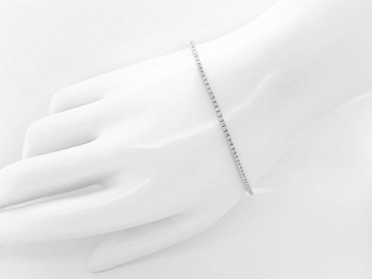 1.45ct Carat Round Brilliant Diamond E-F Bracelet 14K White Gold  For Sale 2