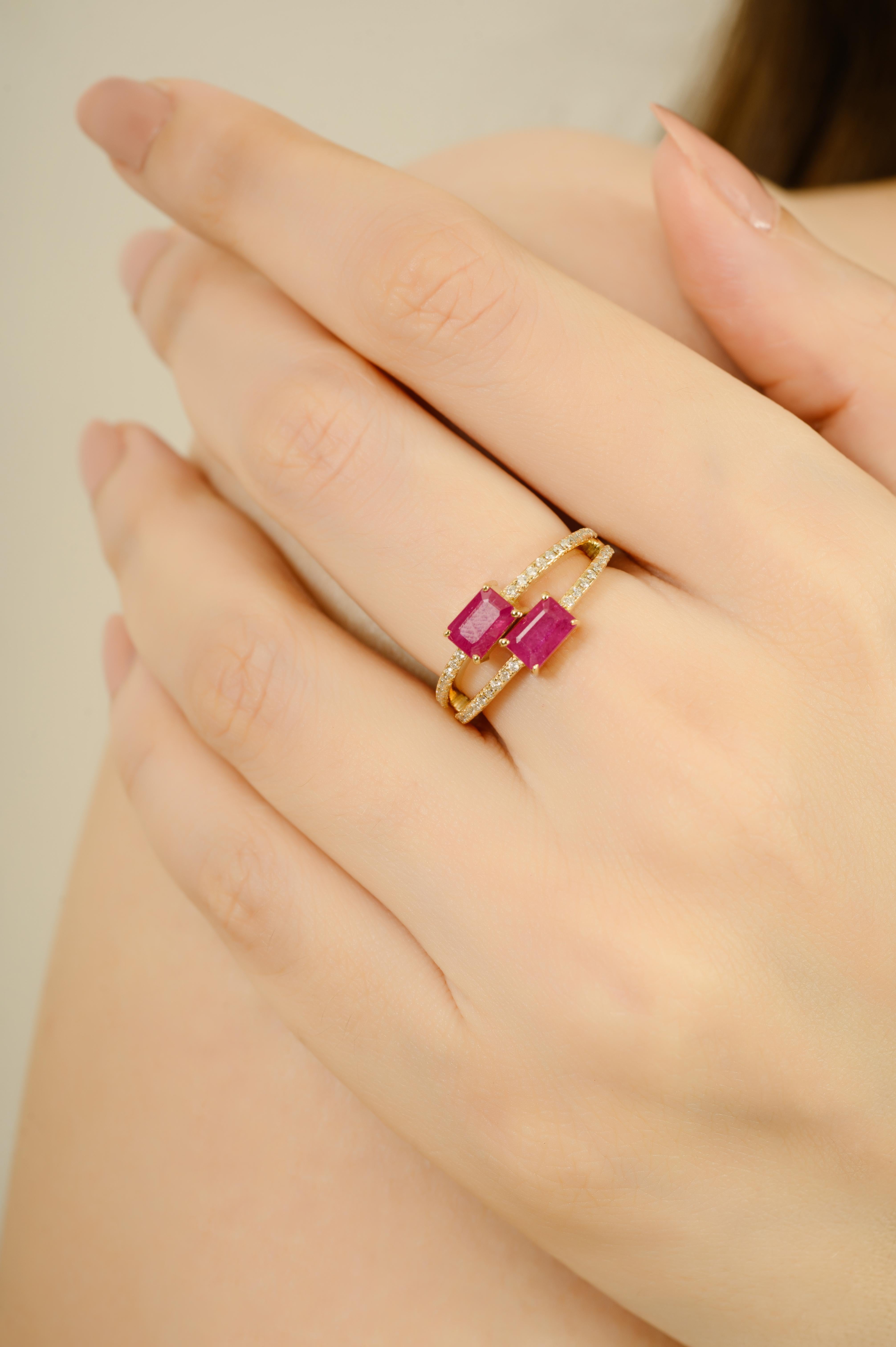 En vente :  1.45Ct Nature Ruby & Diamond Bypass Ring in 14k Yellow Gold with Split Band (Bague de contournement en or jaune 14k) 4