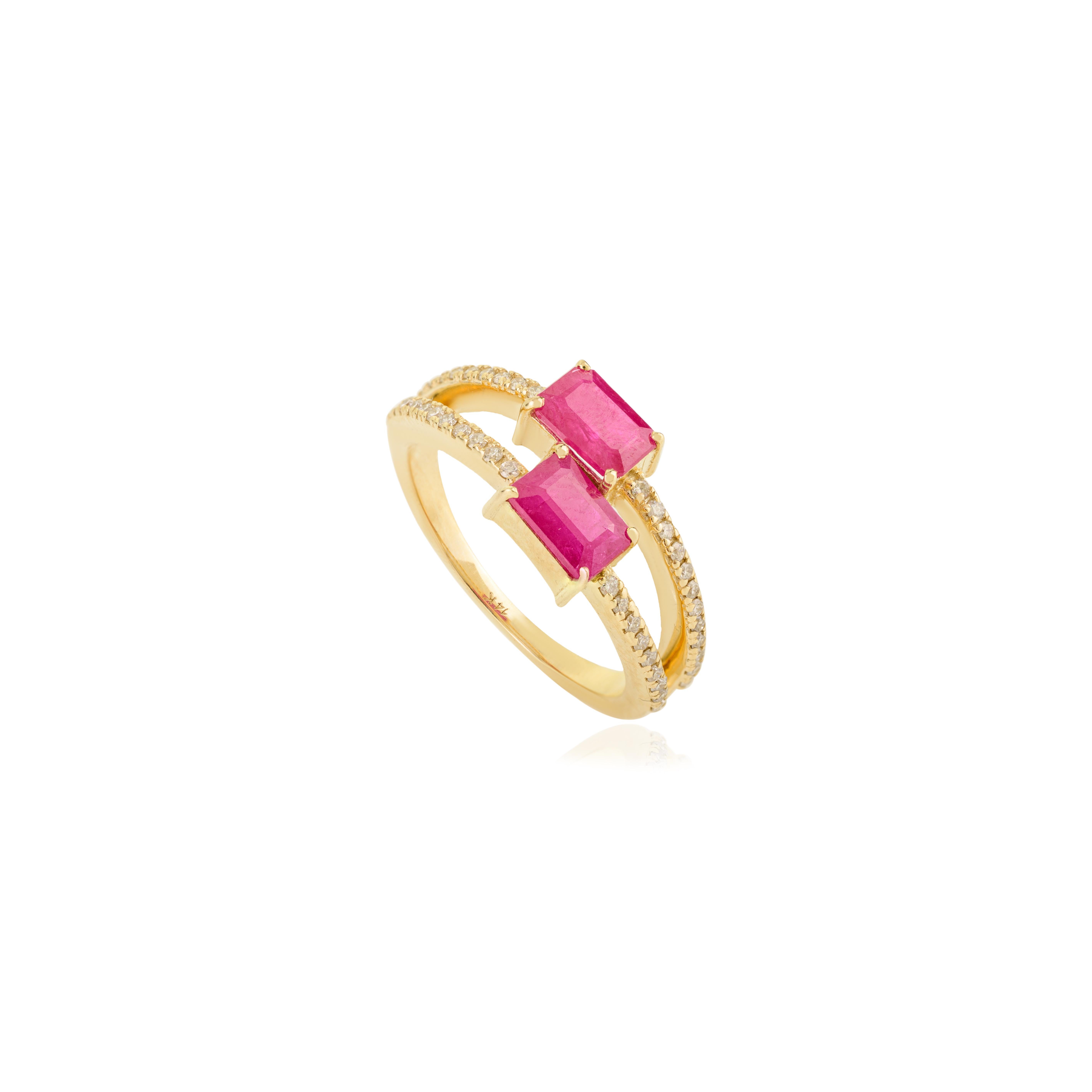 En vente :  1.45Ct Nature Ruby & Diamond Bypass Ring in 14k Yellow Gold with Split Band (Bague de contournement en or jaune 14k) 5