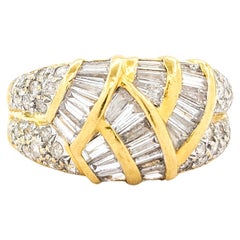 Bague en or jaune 18k avec 1,45ctw de diamant