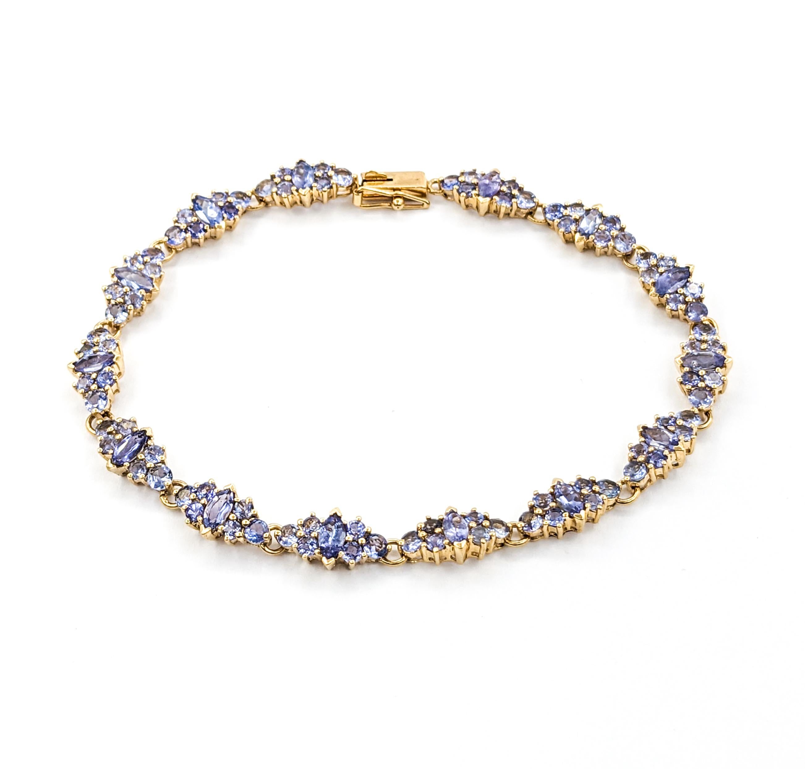 Bracelet en or jaune 14.5ctw Tanzanite en vente 4