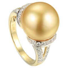 14.5MM South Sea Pearl Diamond Ring in 18 Karat Yellow Gold