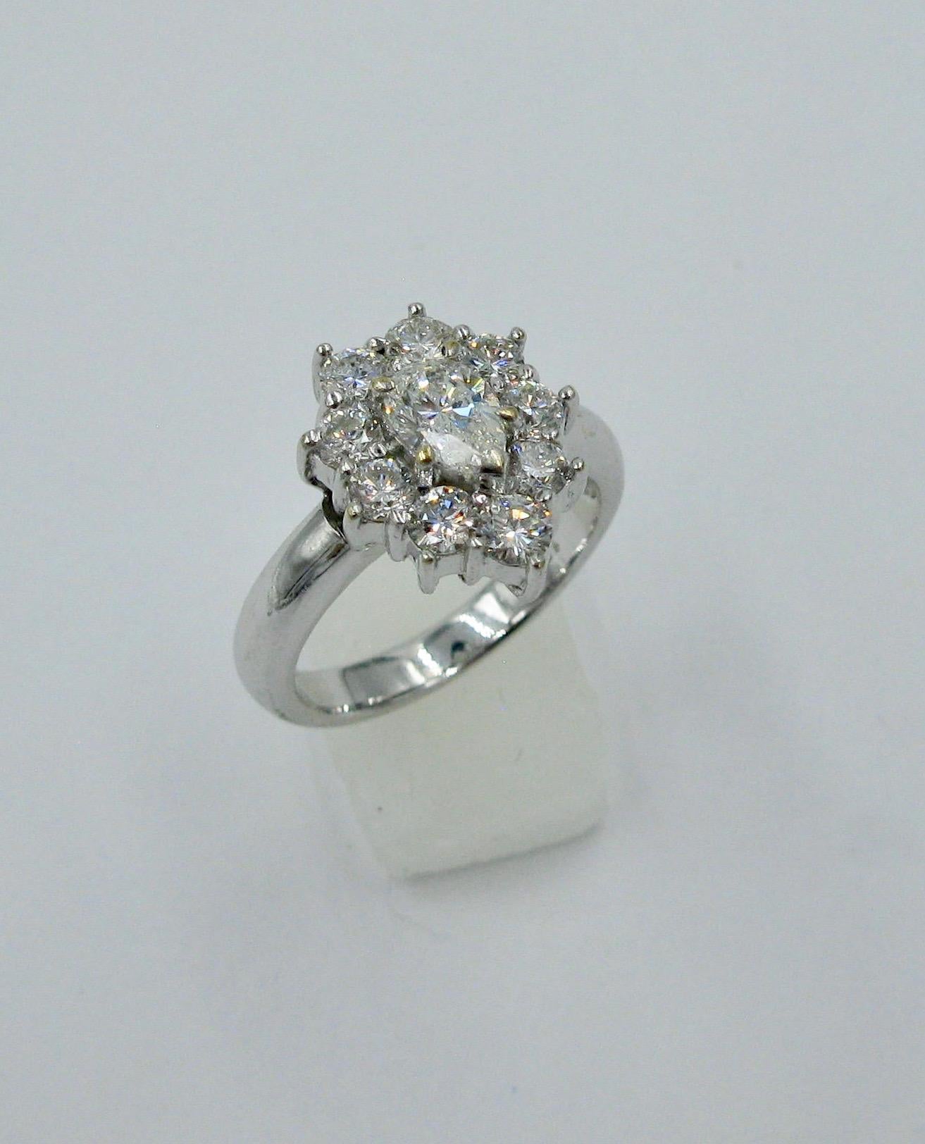 Contemporary 1.46 Carat Diamond Wedding Engagement Cocktail Ring Pear Shape 18 Karat Gold