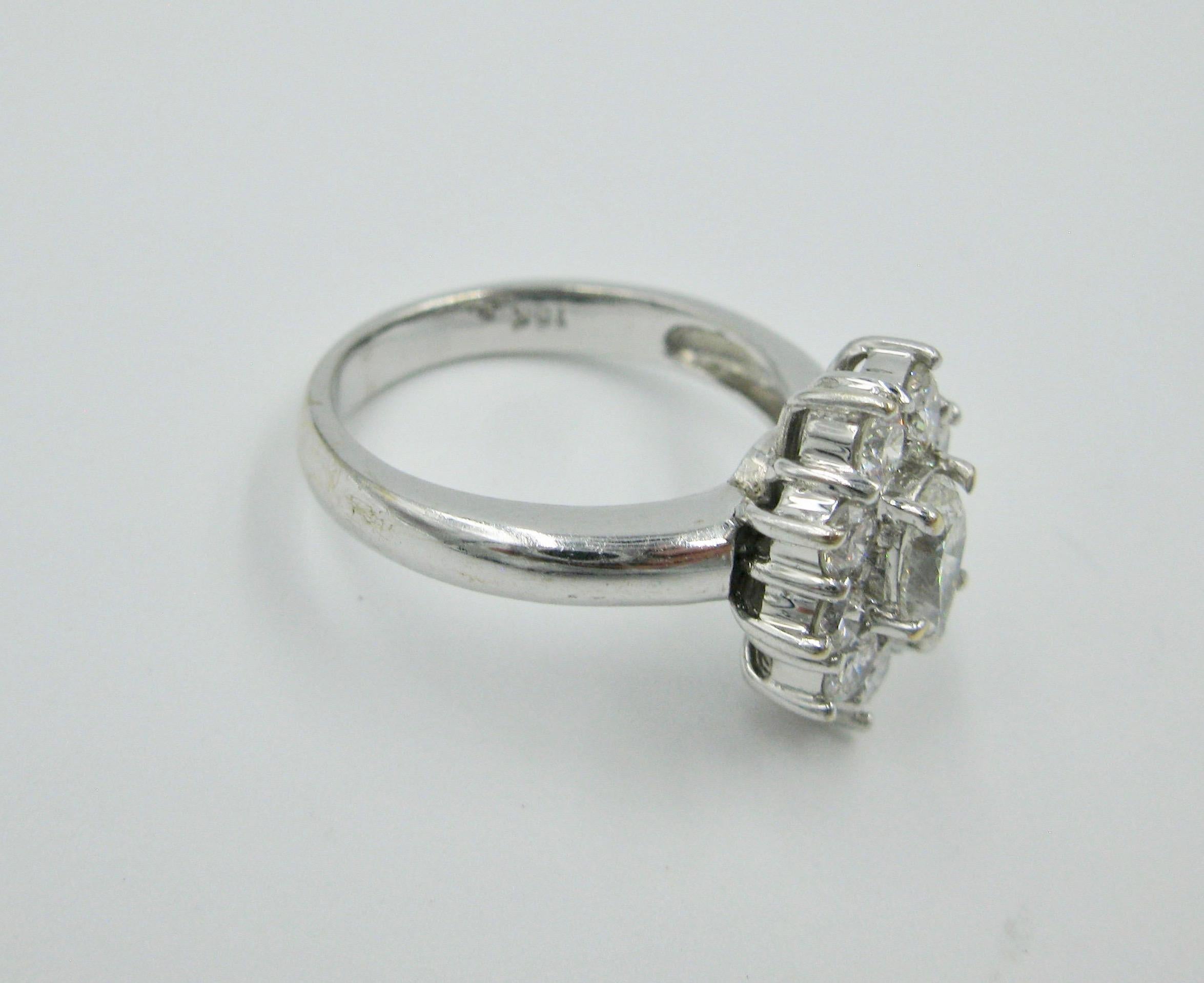 1.46 Carat Diamond Wedding Engagement Cocktail Ring Pear Shape 18 Karat Gold 2
