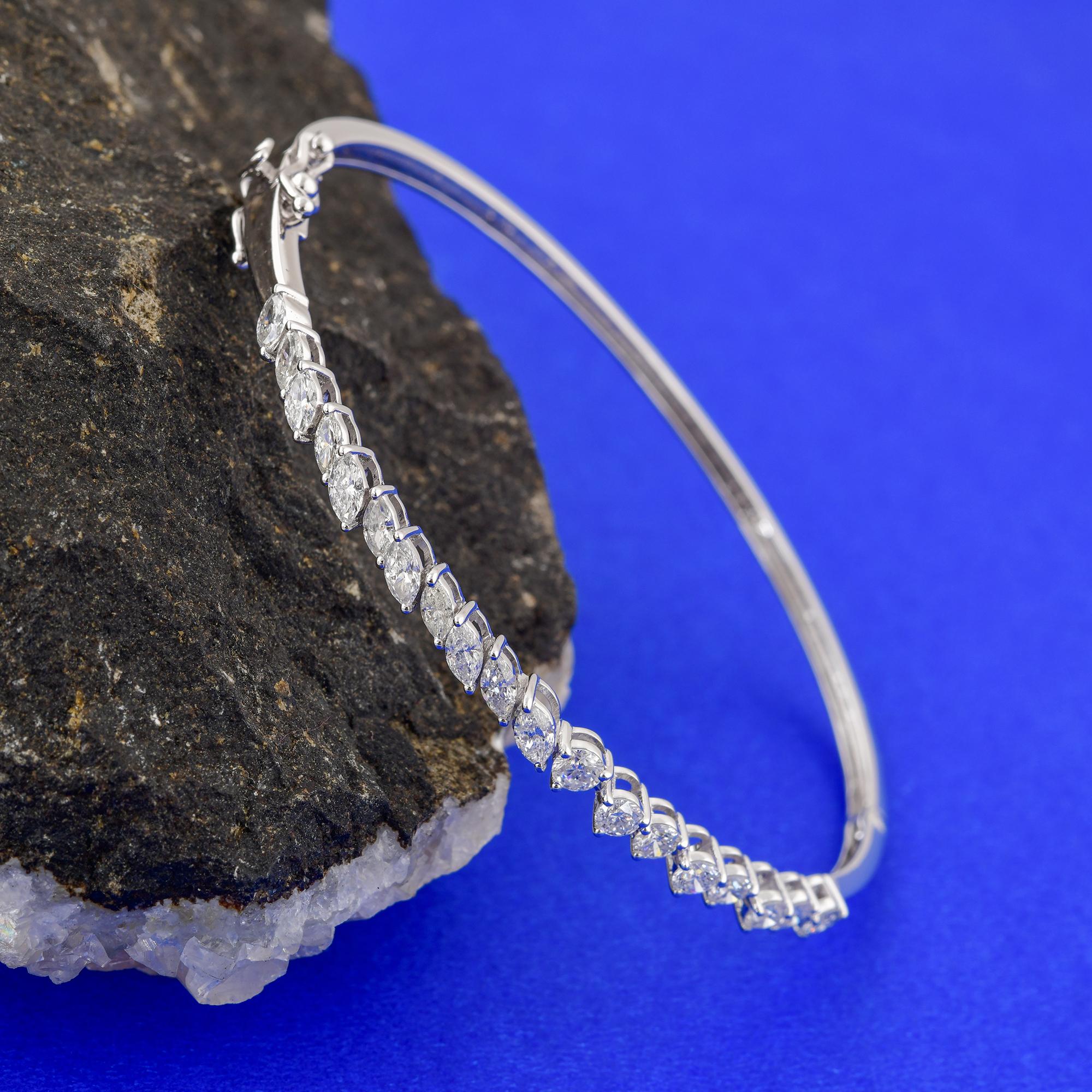 Modern 1.46 Carat Marquise & Round Diamond Bangle Bracelet 18 Karat White Gold Jewelry For Sale