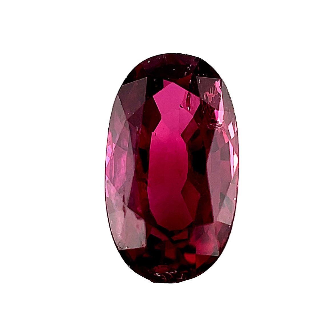 Loose Ruby Gemstone for Engagement or 3-Stone Ring, 1.46 Carat Oval  For Sale 4