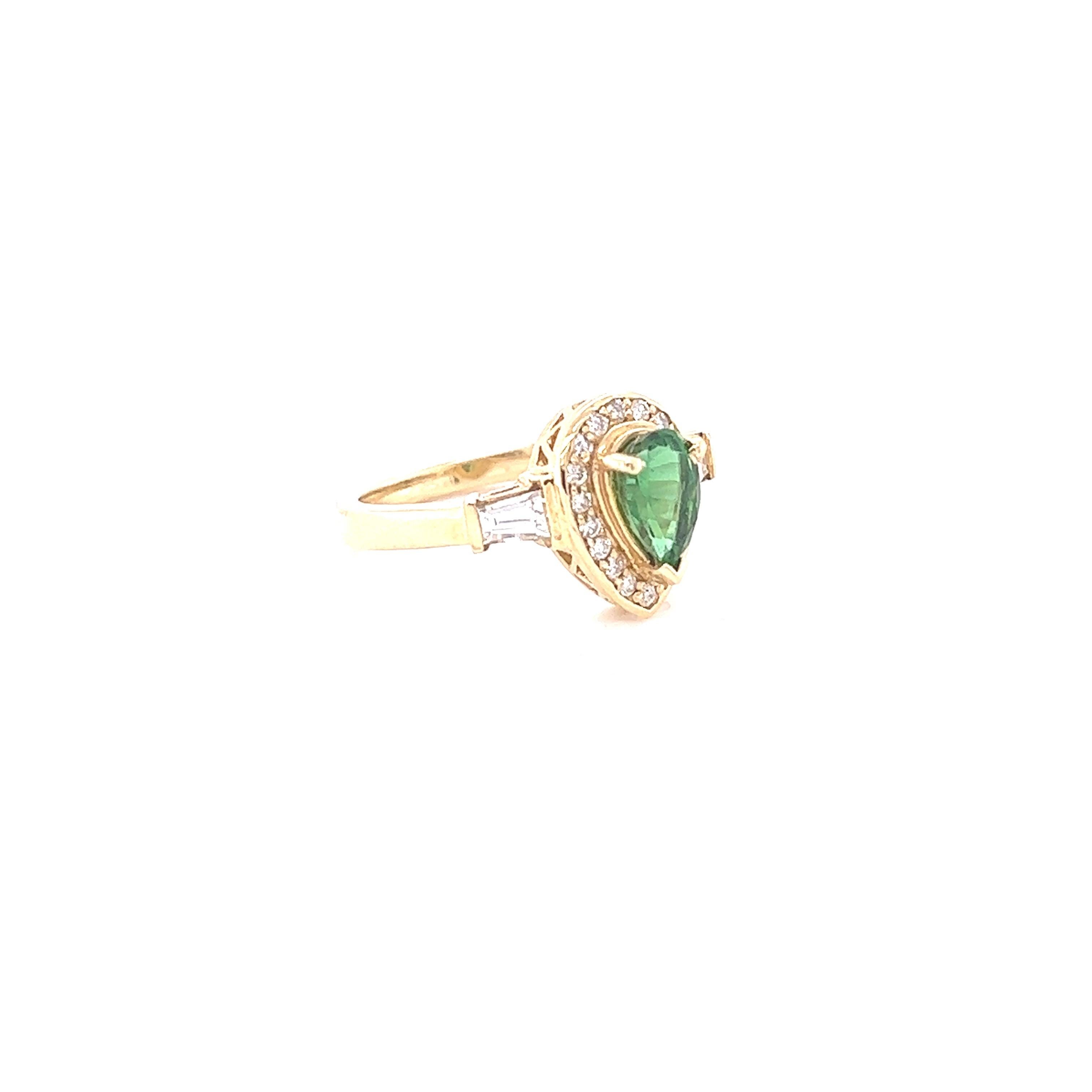 1.46 Carat Pear Cut Tsavorite Diamond Yellow Gold Cocktail Ring In New Condition For Sale In Los Angeles, CA