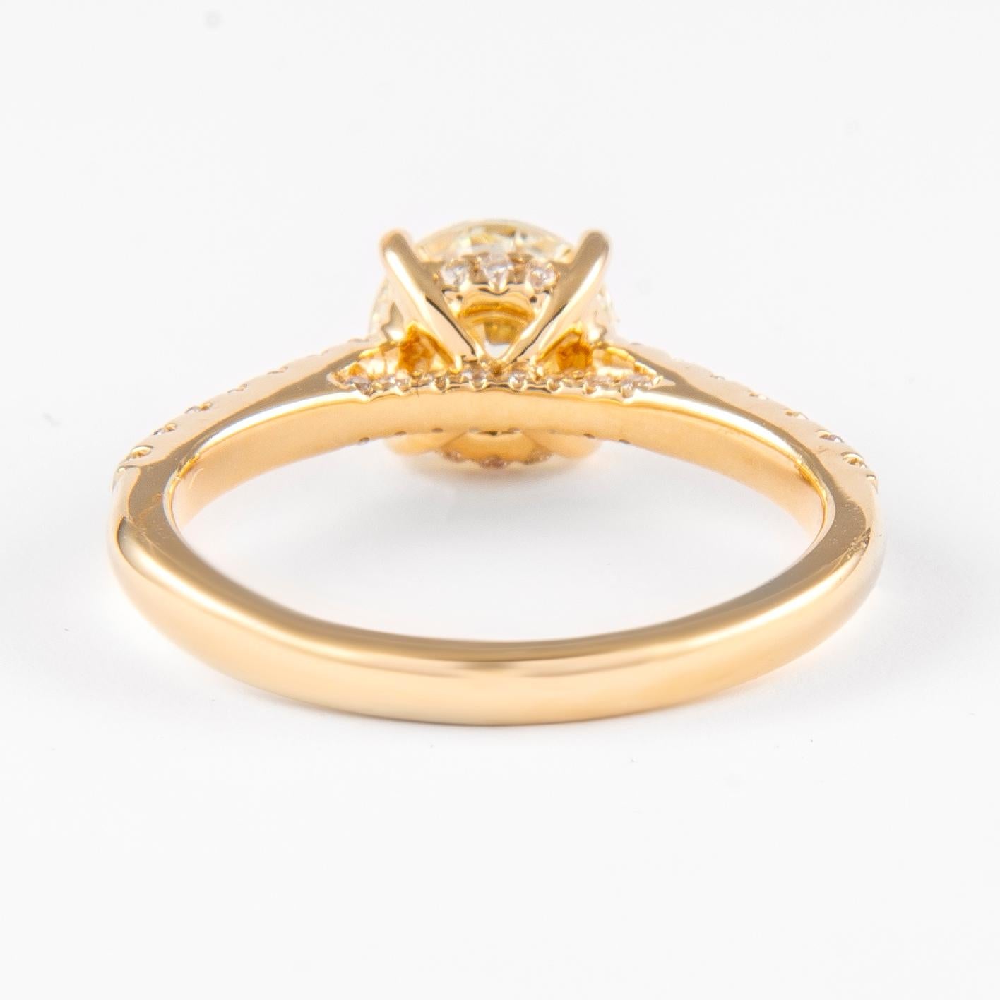 1.46 Carat Round Brilliant Diamond Ring 18 Karat Yellow Gold In New Condition For Sale In BEVERLY HILLS, CA