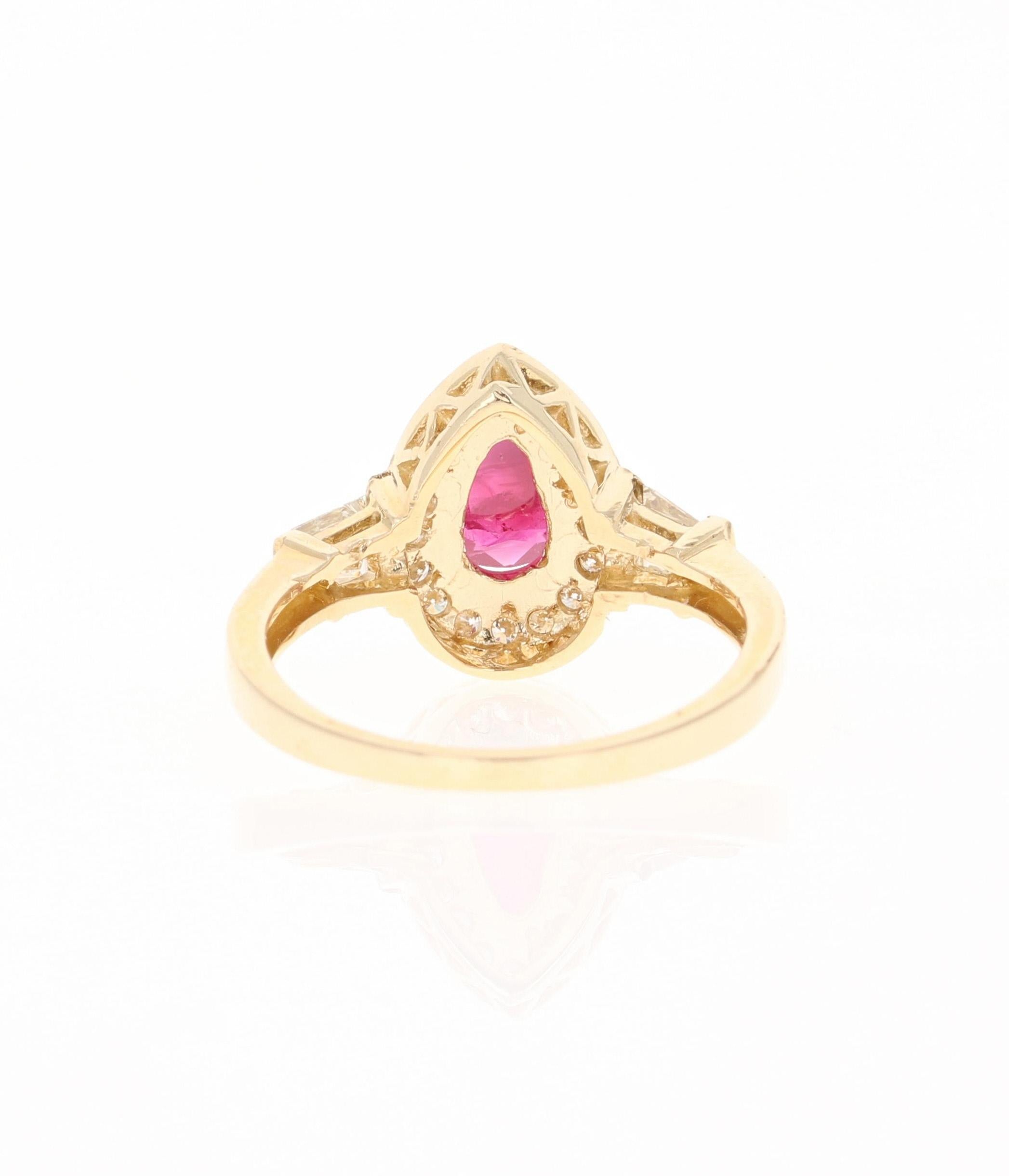 Taille poire Bague en or jaune 14 carats avec diamants et rubis de 1,46 carat en vente