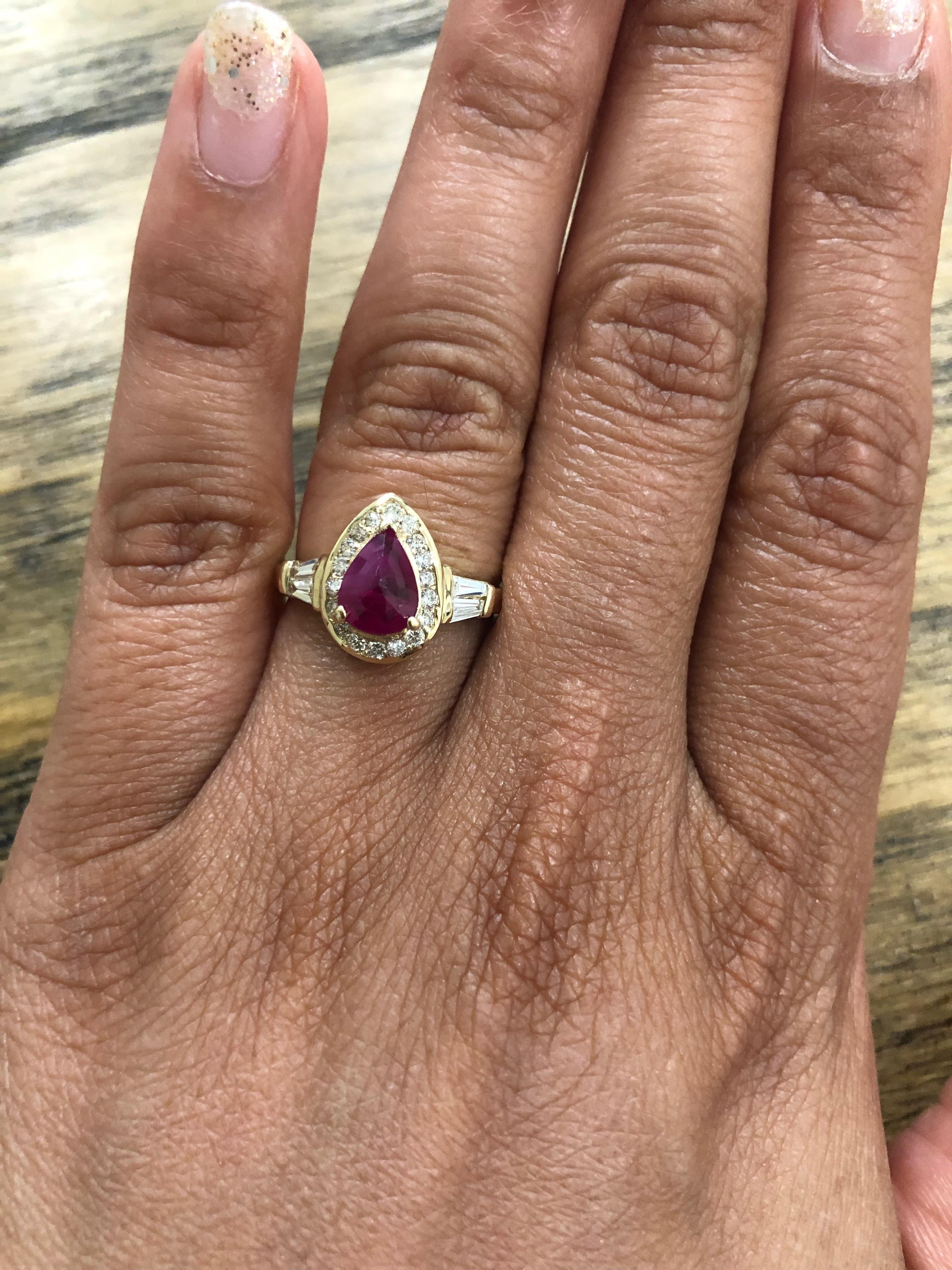 Bague en or jaune 14 carats avec diamants et rubis de 1,46 carat Neuf - En vente à Los Angeles, CA