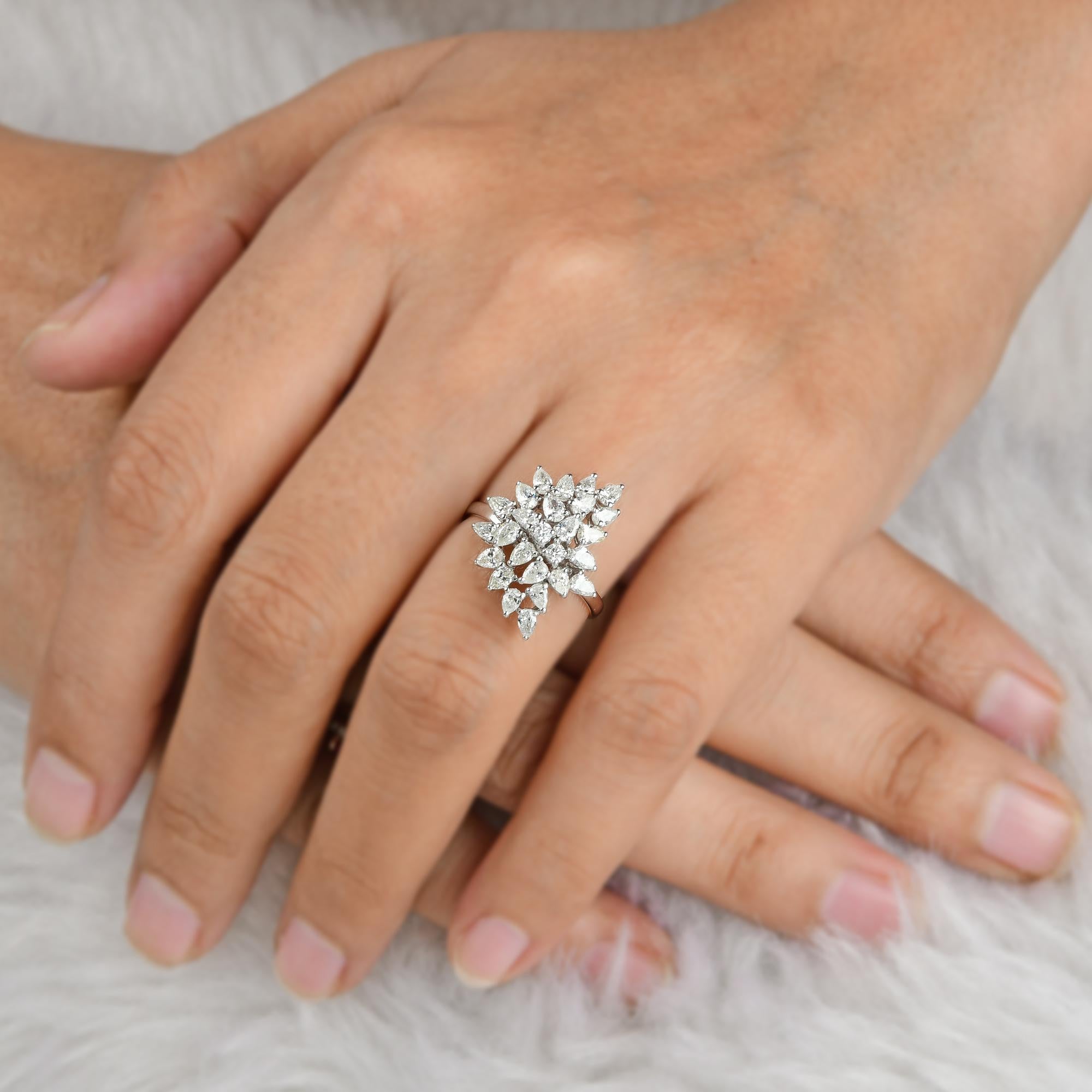 Im Angebot: 1,46 Karat SI Reinheit HI Farbe Diamant Cluster Cocktail Ring 18 Karat Weißgold () 2