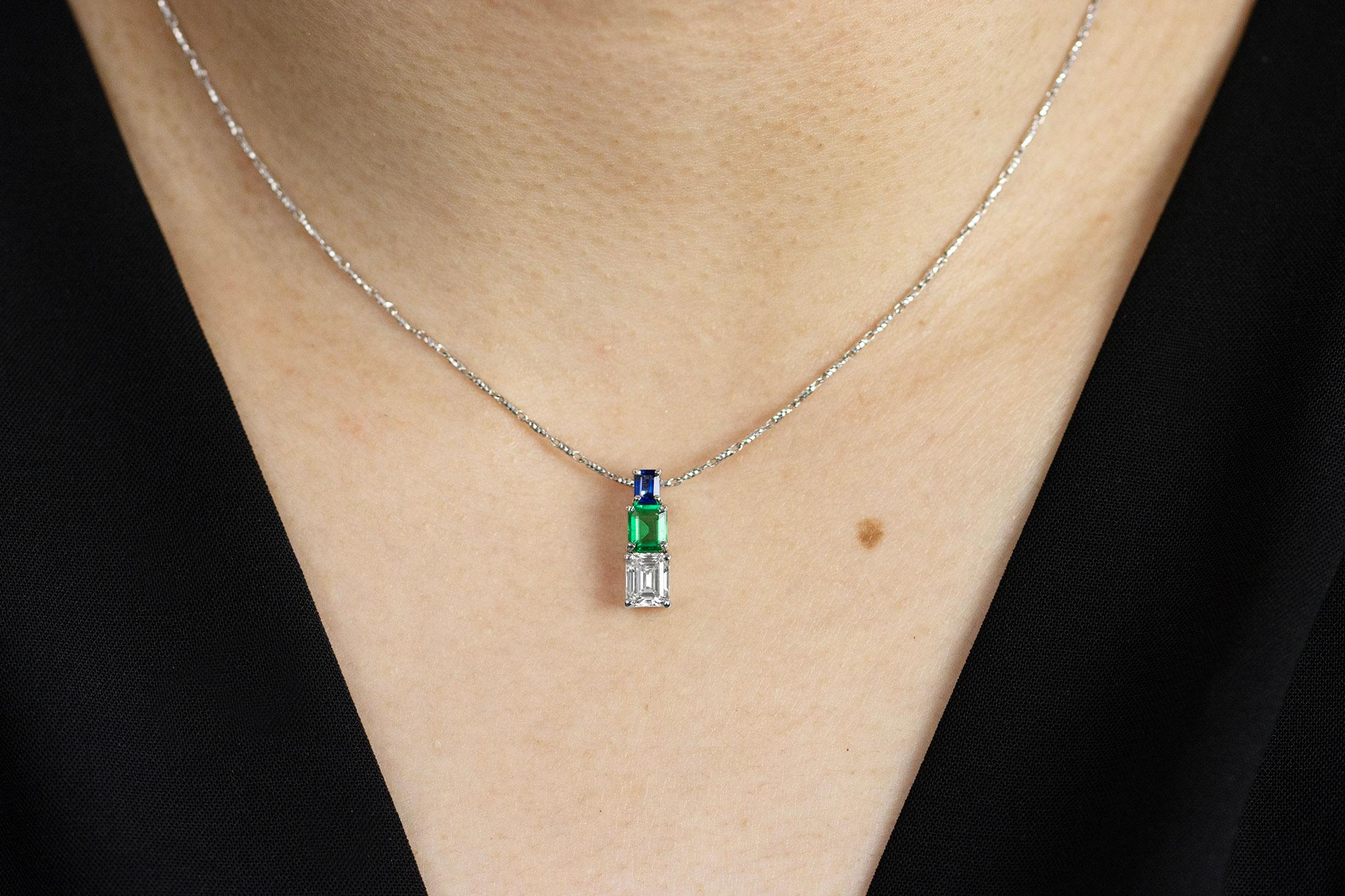 1.46 Carats Total Emerald Cut Emerald, Blue Sapphire & Diamond Pendant Necklace In New Condition For Sale In New York, NY