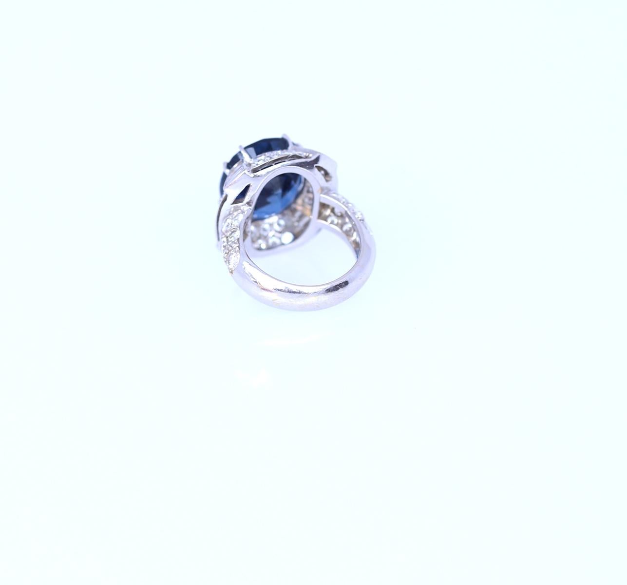 14.6 Ct Natural Sapphire Certified Diamond Ring 18K Gold, 1998 For Sale 6