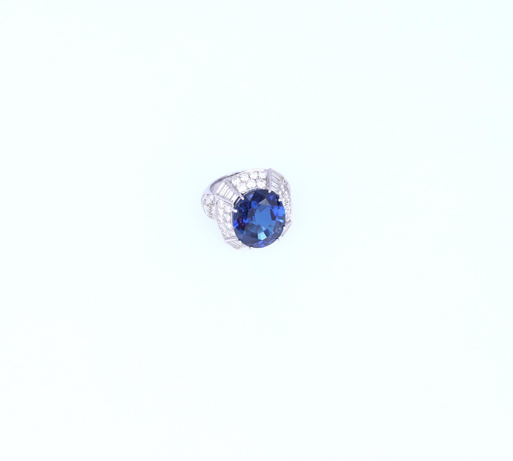 14.6 Ct Natural Sapphire Certified Diamond Ring 18K Gold, 1998 For Sale 7