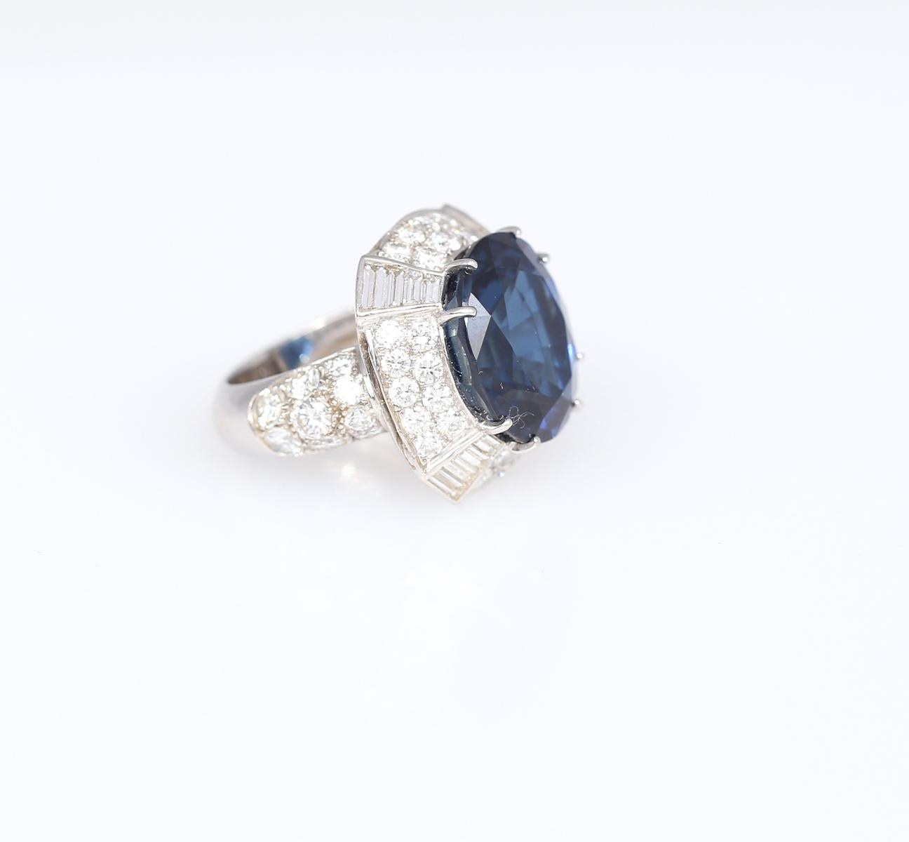 14.6 Ct Natural Sapphire Certified Diamond Ring 18K Gold, 1998 For Sale 1