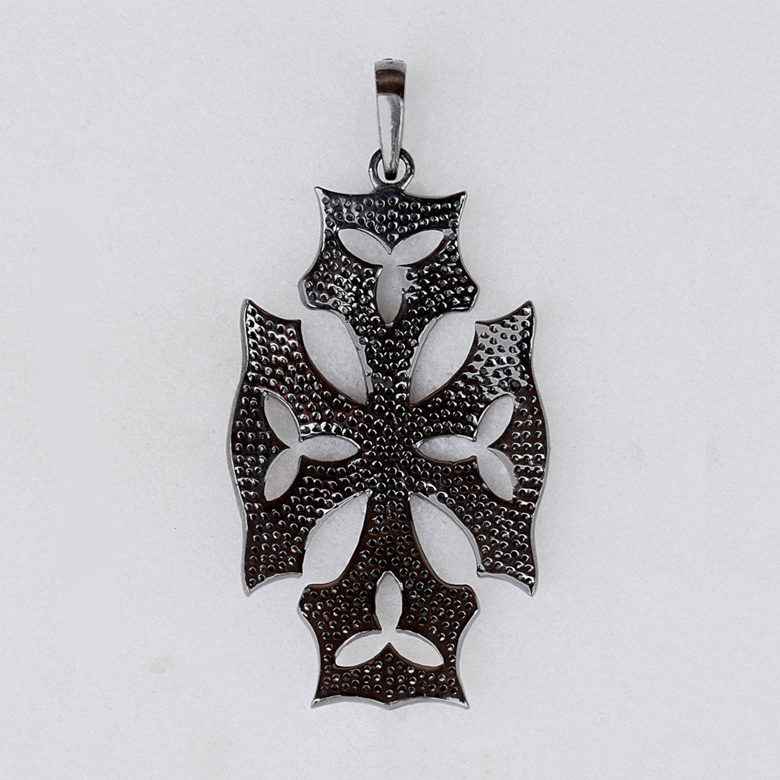 Women's or Men's 1.46 Ct Pave Diamond Cross Religious Pendant 925 Sterling Silver Wedding Gift. For Sale
