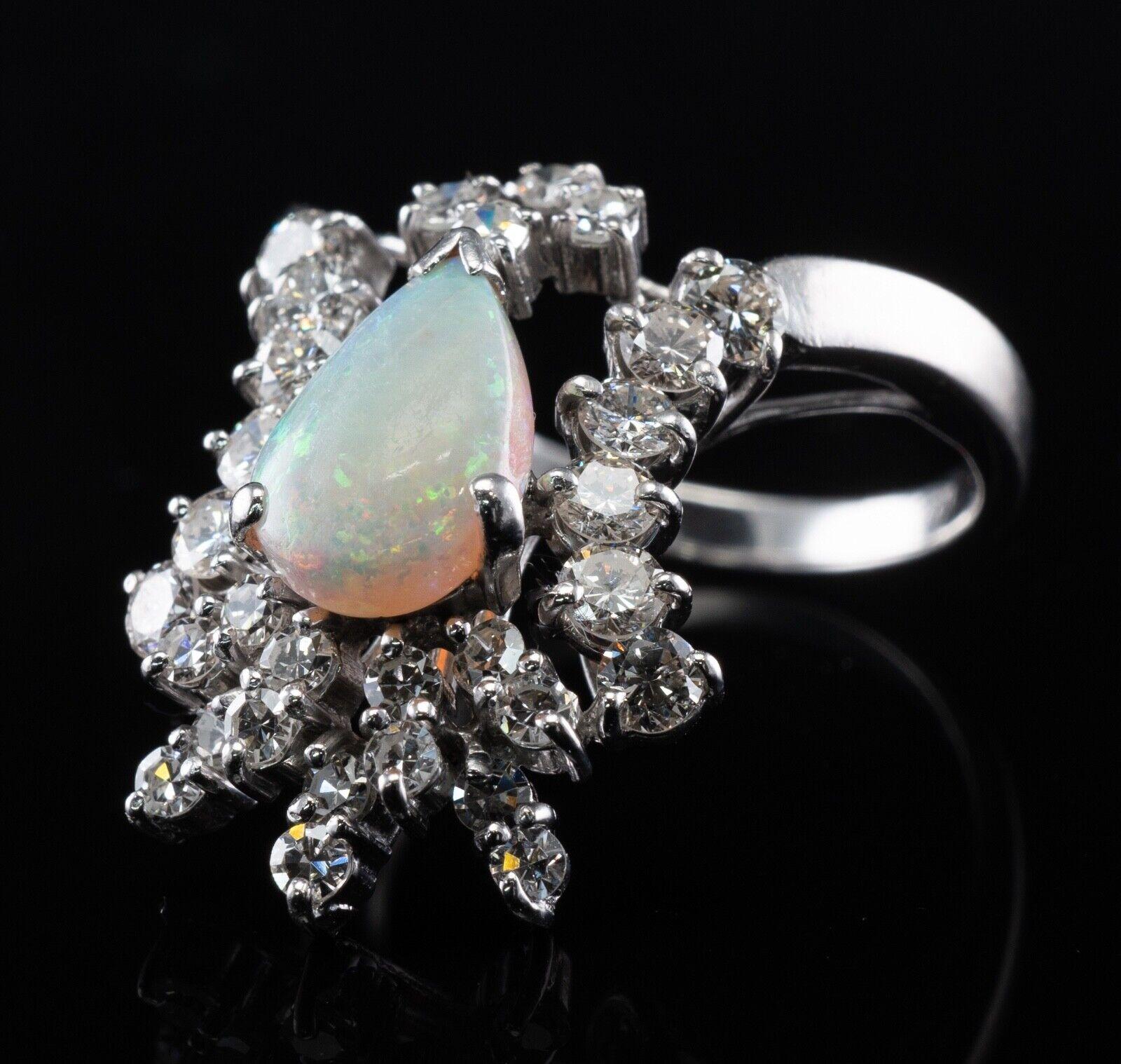 1.46 ctw Diamond Opal Ring Vintage 14K White Gold In Good Condition For Sale In East Brunswick, NJ