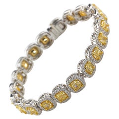 14.60 Carat Cushion Cut Fancy Yellow VS2 Diamond Tennis Bracelet 18 Karat Gold 14.60 Carat Cushion Cut Fancy Yellow VS2 Diamond Tennis Bracelet 18 Karat Gold