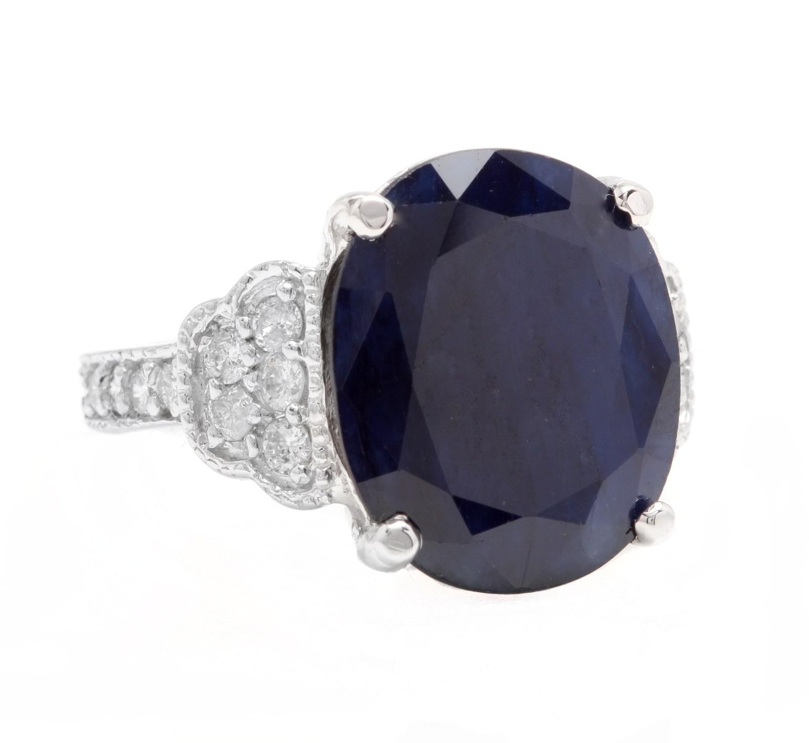 14.60 Carats Exquisite Natural Blue Sapphire and Diamond 14K Solid White Gold Ring

Total Blue Sapphire Weight is: Approx. 14.00 Carats

Sapphire Measures: Approx. 15.80 x 13.90mm

Natural Round Diamonds Weight: Approx. 0.60 Carats (color G-H /