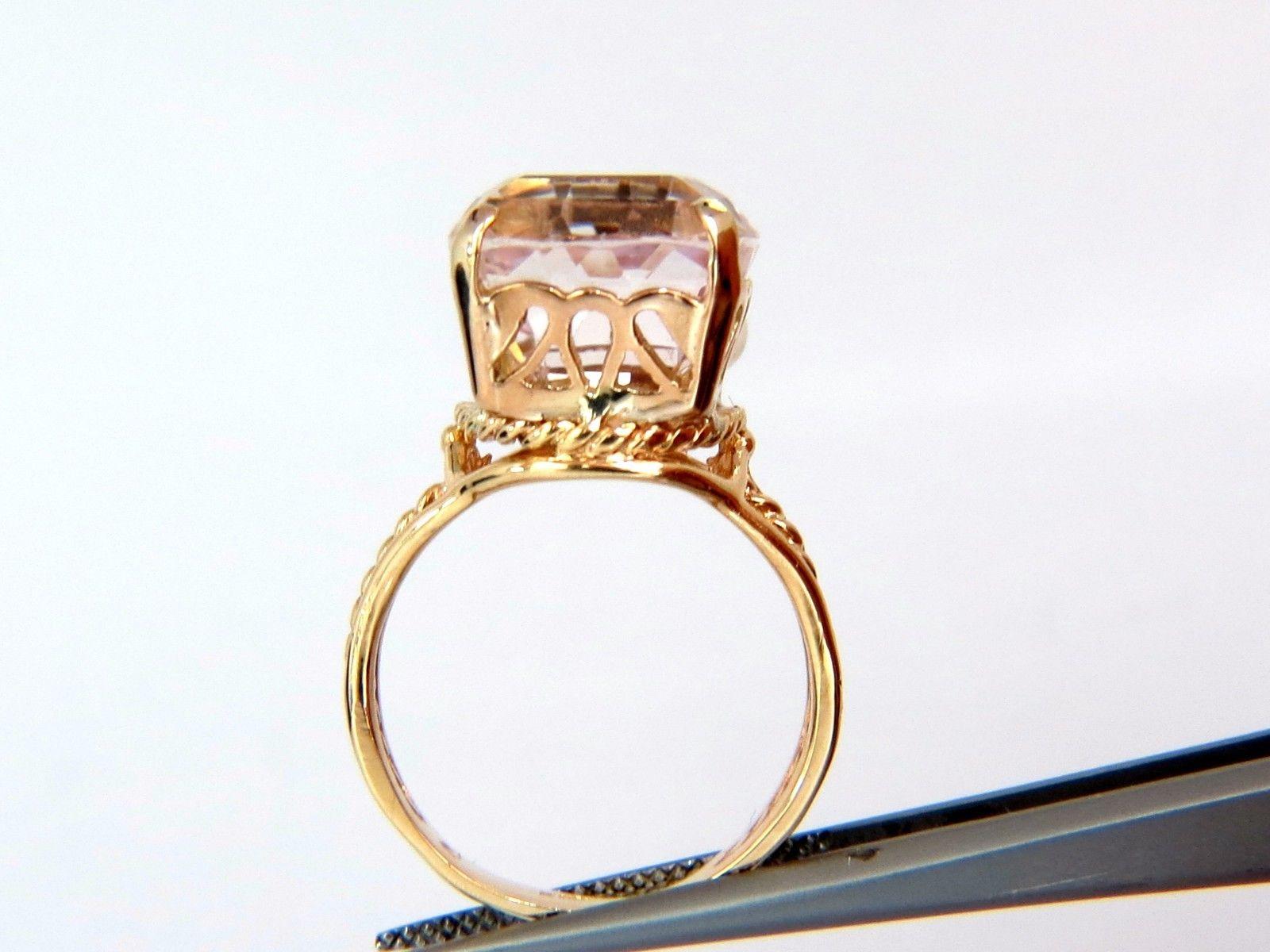 Cushion Cut 14.60 Carat Natural Pink Kunzite Solitaire Ring 14 Karat