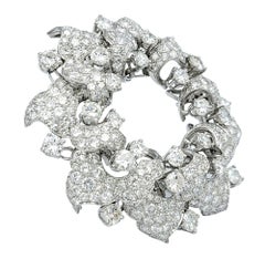 Large 14.60 Carat Total Round Brilliant Diamond Wreath Brooch in Platinum