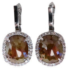 Boucles d'oreilles pendantes en diamants naturels « Fancy Brown » de 14,62 carats, 14 carats*