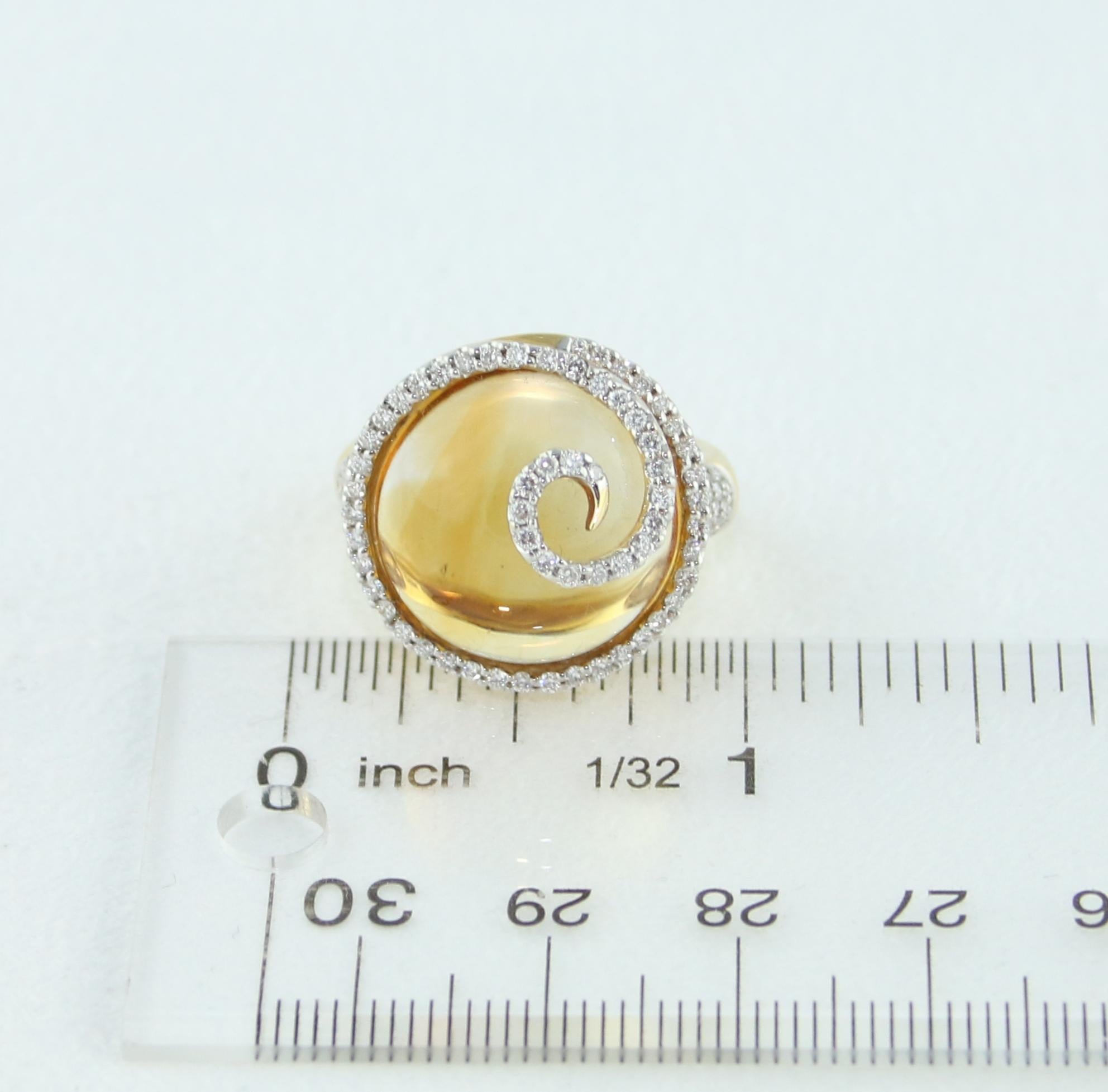 14.65 Carat Cabochon Citrine and Diamond Yellow Gold Ring For Sale 4