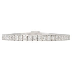 Bracelet de 14,66 carats de diamants taillés en princesse et en ligne