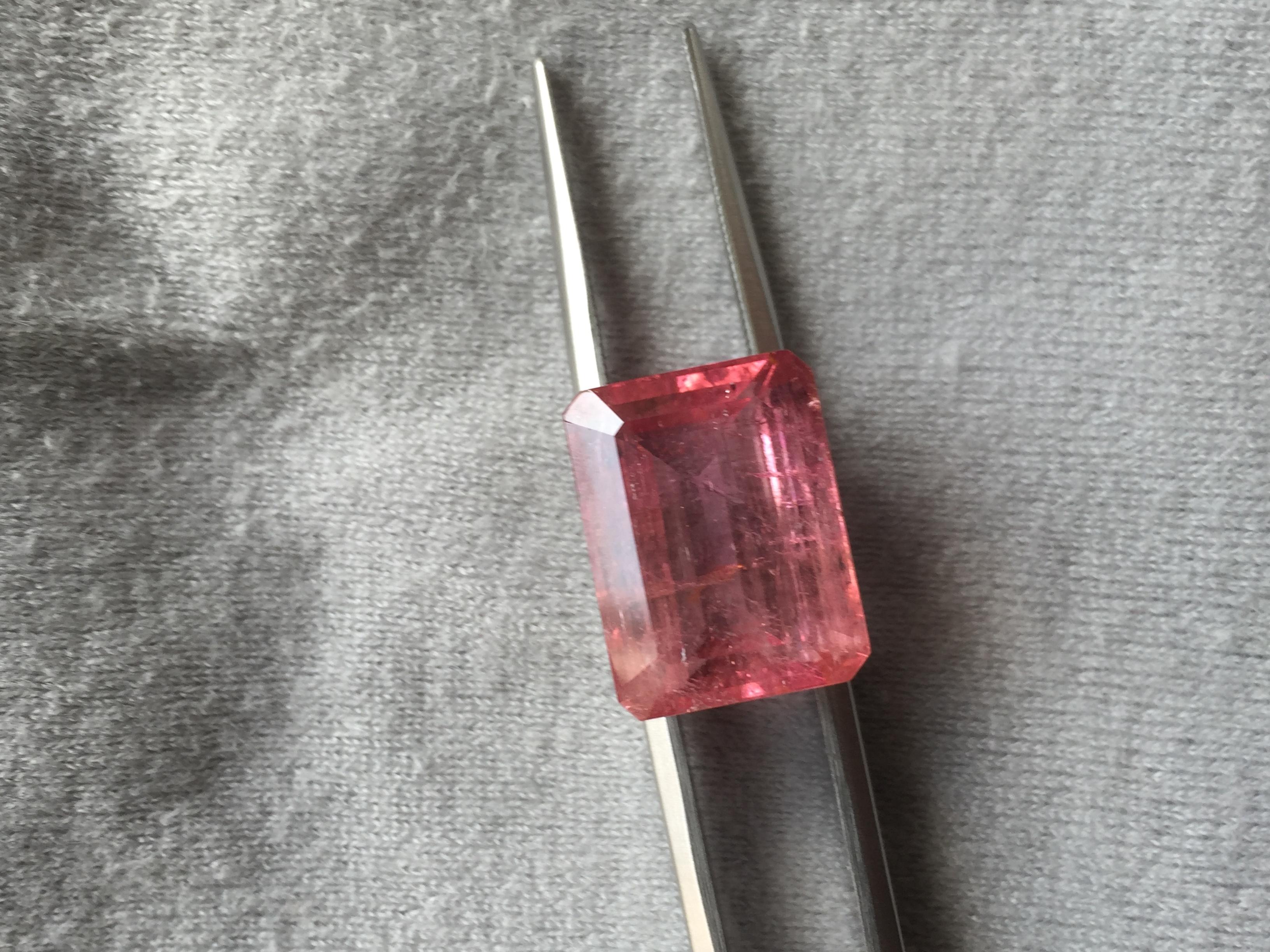 14.66 Carats Peach Pink Tourmaline Emerald Cut for Fine Jewelry Ring Gemstone  In New Condition For Sale In Jaipur, RJ