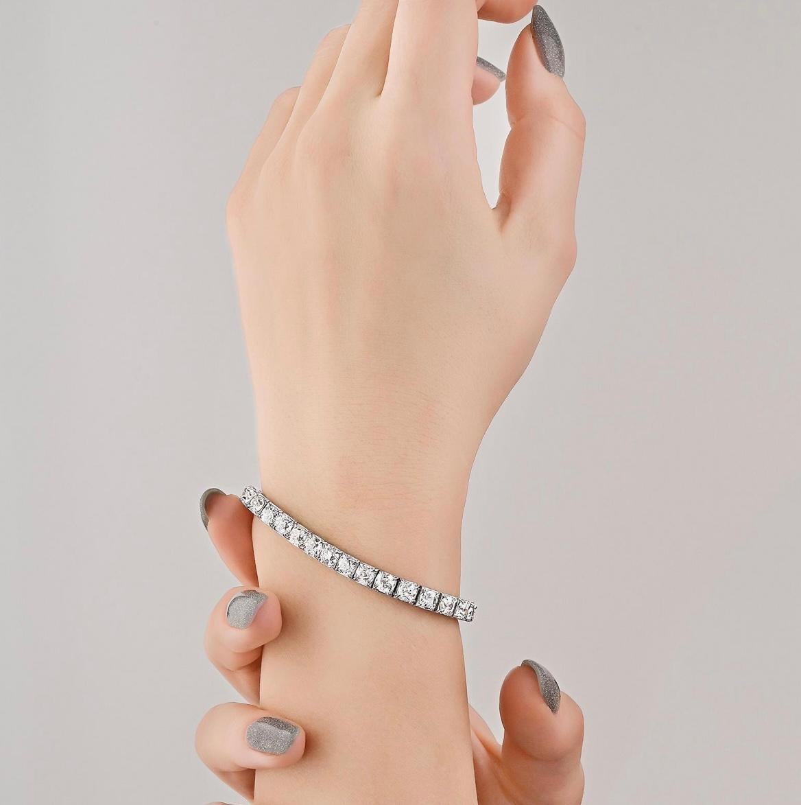 Bracelet ancien en platine avec diamants brillants taille vieille mine de 14,67 carats en vente 2