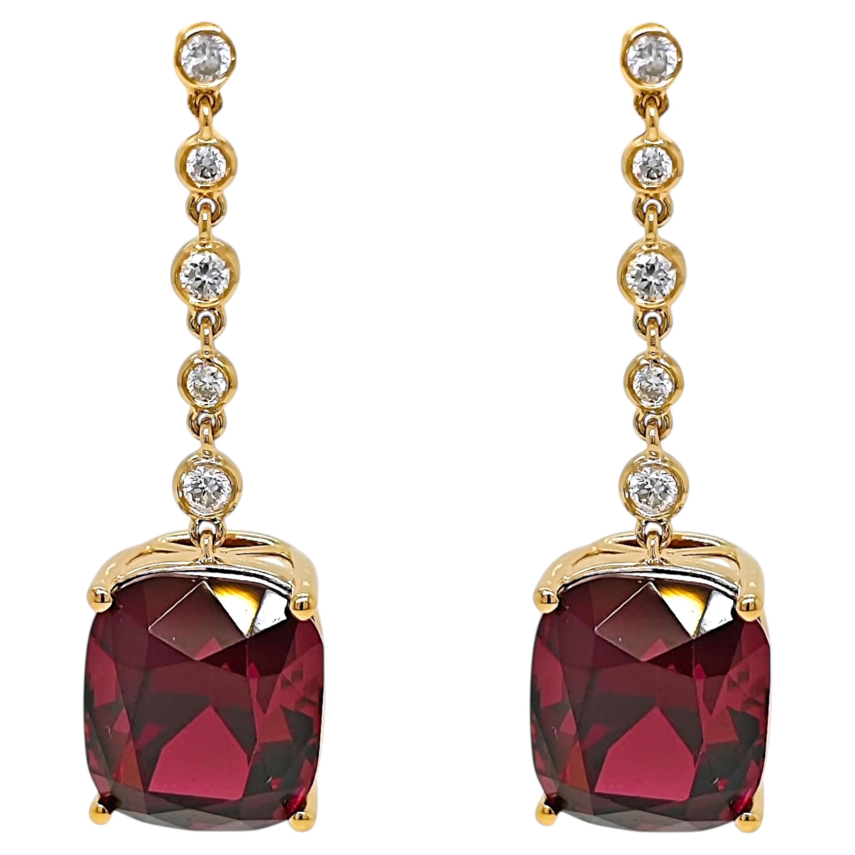14.67 Carat Rhodolite Round Diamond Yellow Gold Earrings For Sale