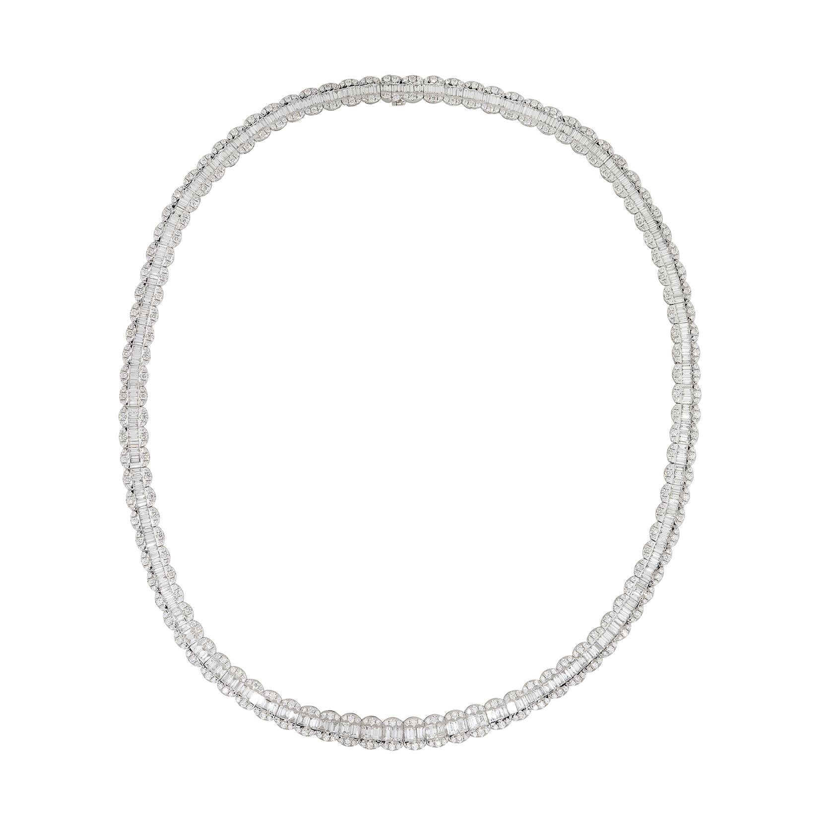 Modern 14.69 Carat Diamond Scalloped Tennis Necklace 18 Karat In Stock For Sale