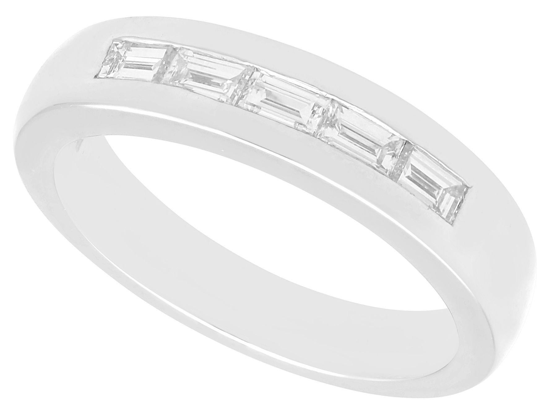 solitaire ring band