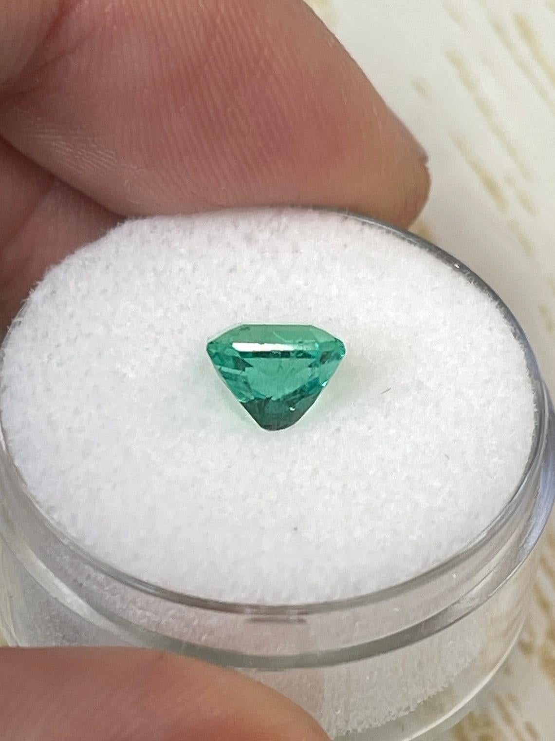Women's or Men's 1.46ct GIA Certified Bluish Green Emerald Cut Colombian Gem 7x6 Genuine May For Sale