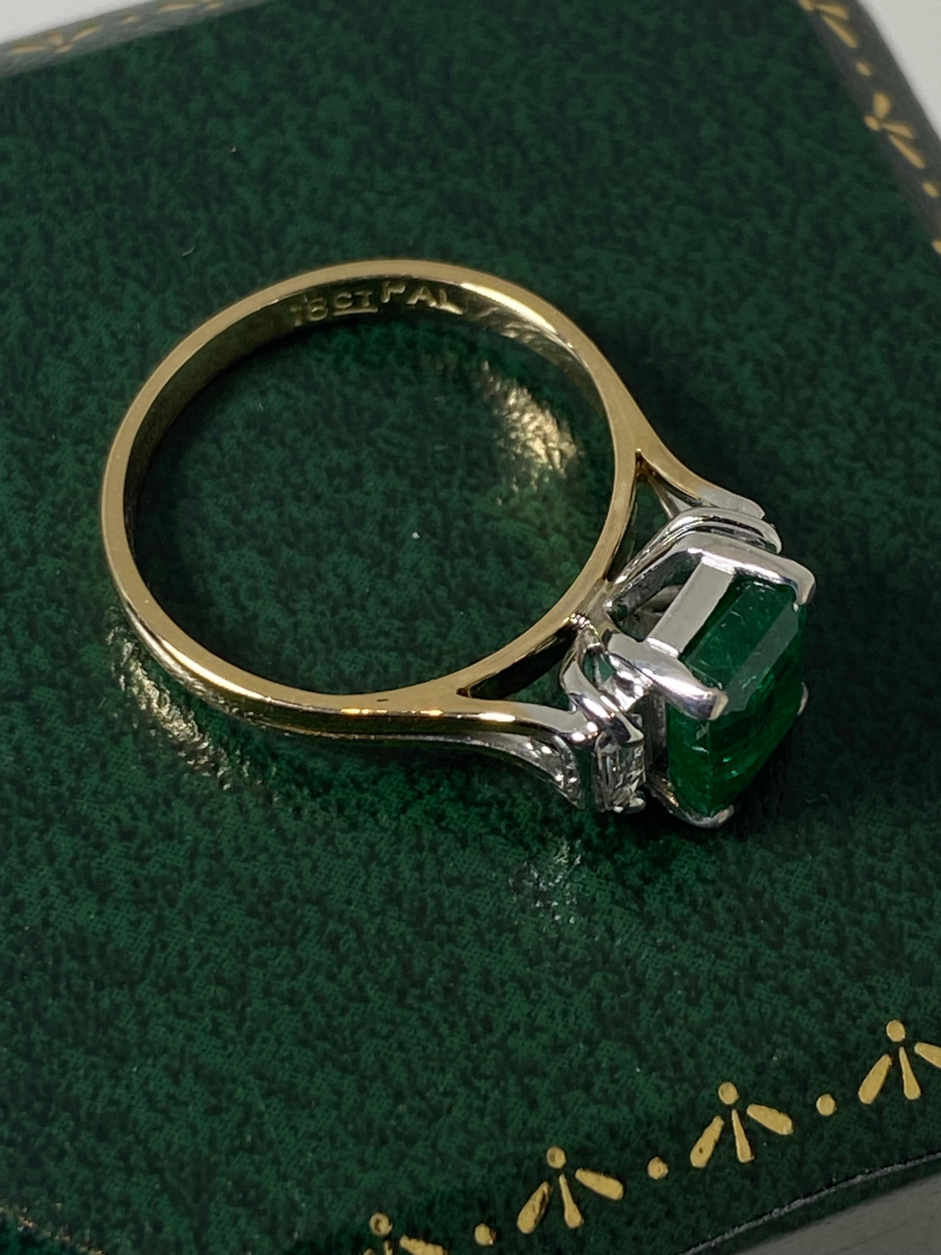 Emerald Cut 1.46ct Natural Colombian Emerald & Diamond (0.20ct) Ring in 18K Gold & Platinum. For Sale