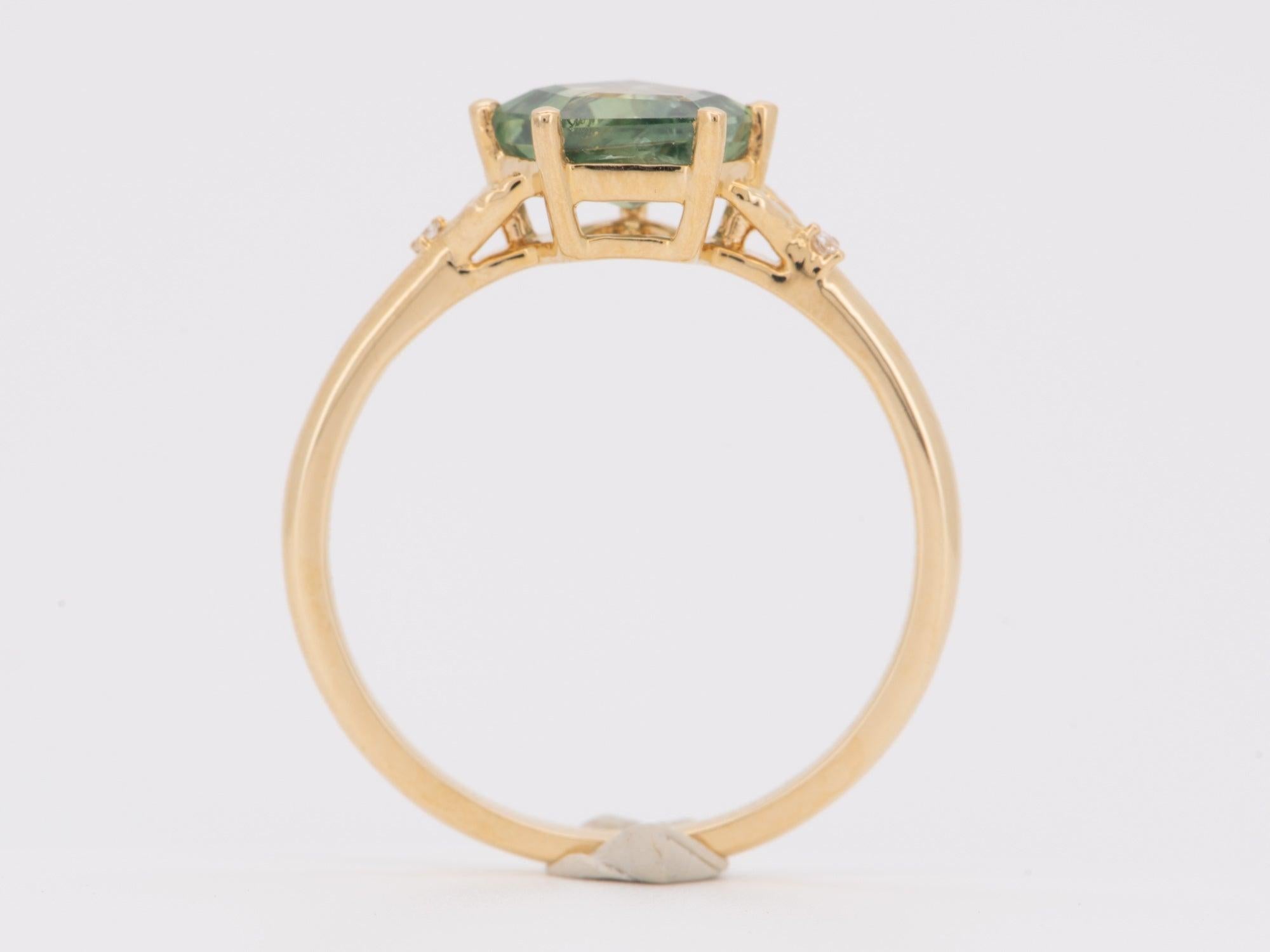Uncut 1.46ct Shield Shape Montana Sapphire with Leaf Design Ring 14K Gold R6754
