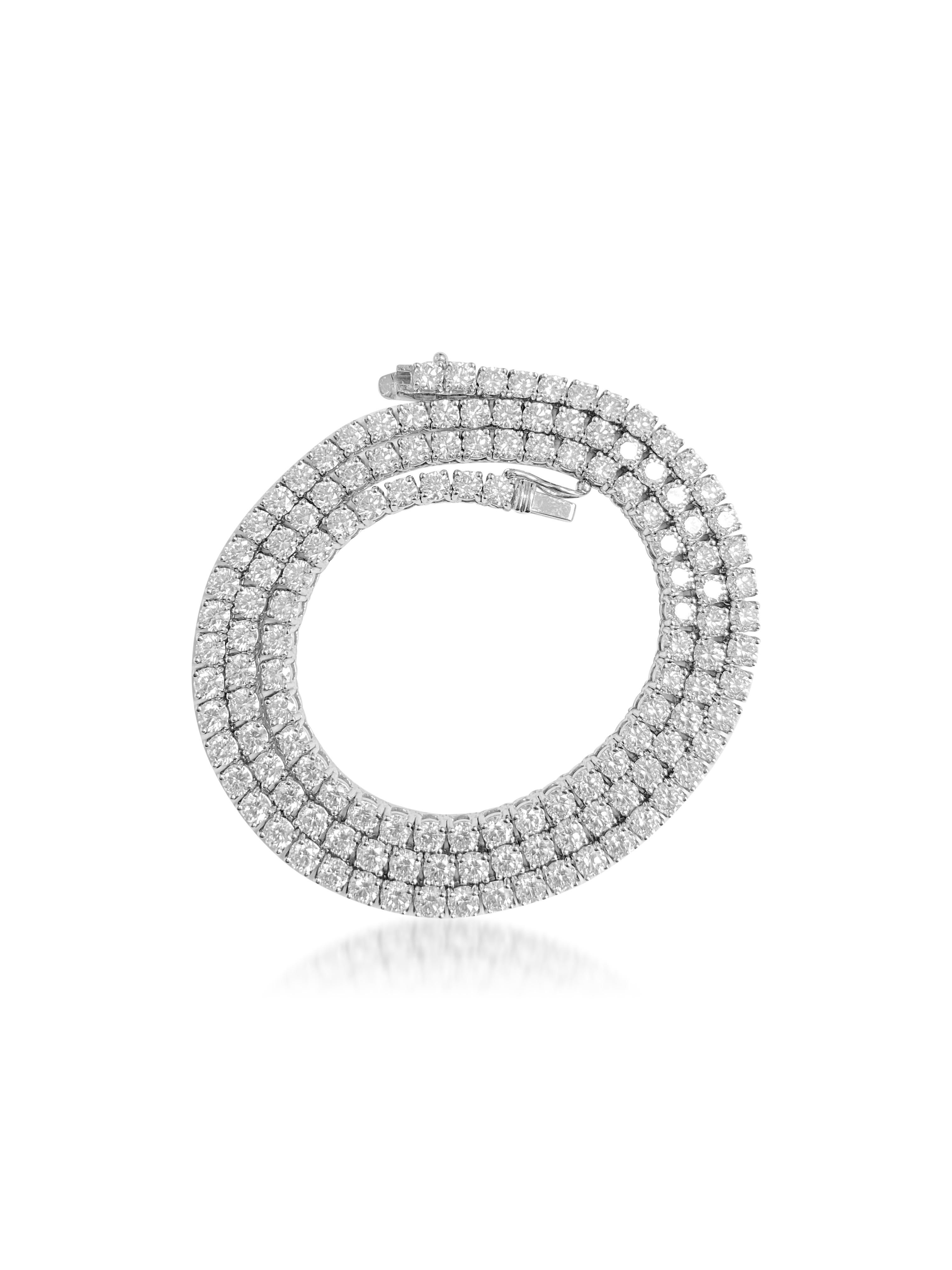 Women's or Men's 14.6ct VVS Diamond Tennis Necklace For Sale