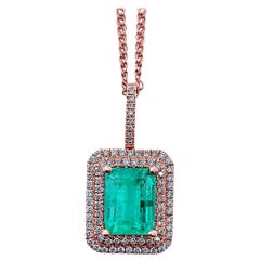 1.47 Carat Colombian Emerald, Round-Cut Diamond and 18K Rose Gold Pendant