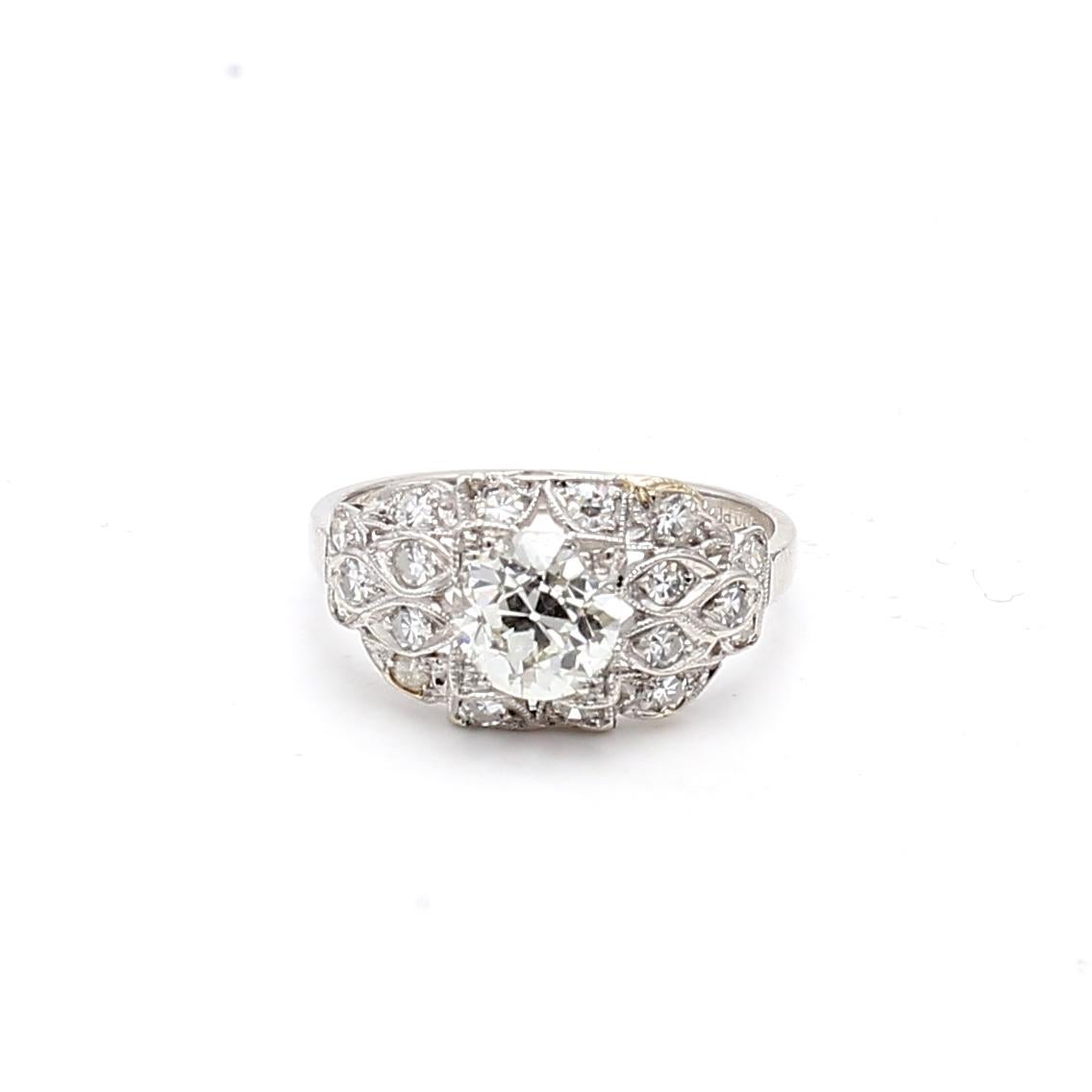 Title:
1.47 Carat Old European Cut K VS1 and K VS1 Diamond Platinum Wedding Ring
Style:
Wedding
Metal:
Platinum
Gemstone 1:
0.36 Carat Diamond
Number of Stones:
18
Color:
K
Clarity:
VS1
Gemstone 2:
1.11 Carat Diamond
Number of