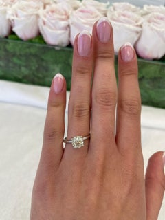 1.47 Carat Round Brilliant Diamond Solitaire Ring 18 Karat White Gold