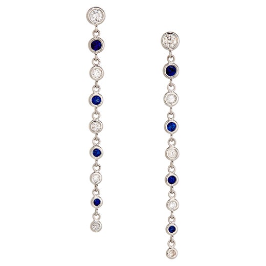 1.47 Carats Diamond and Sapphire Earrings in Platinum For Sale at 1stDibs