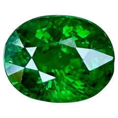 1.47 carats Green Tsavorite Garnet Stone Oval Cut Kenyan Gemstone