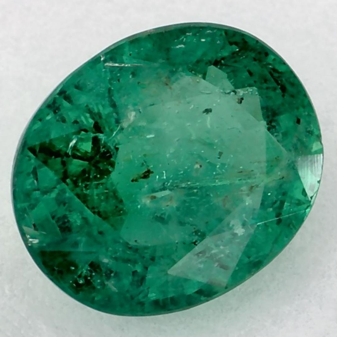 Taille ovale 1.47 Ct Emerald Oval Loose Gemstone (pierre précieuse en vrac) en vente