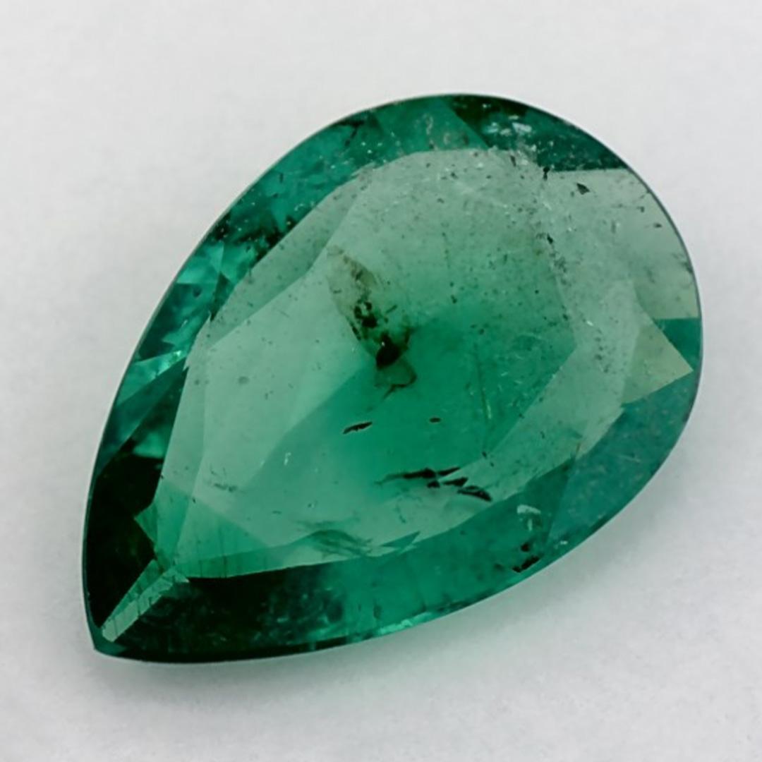 Taille poire 1.47 Ct Emerald Pear Loose Gemstone (pierre précieuse en vrac) en vente