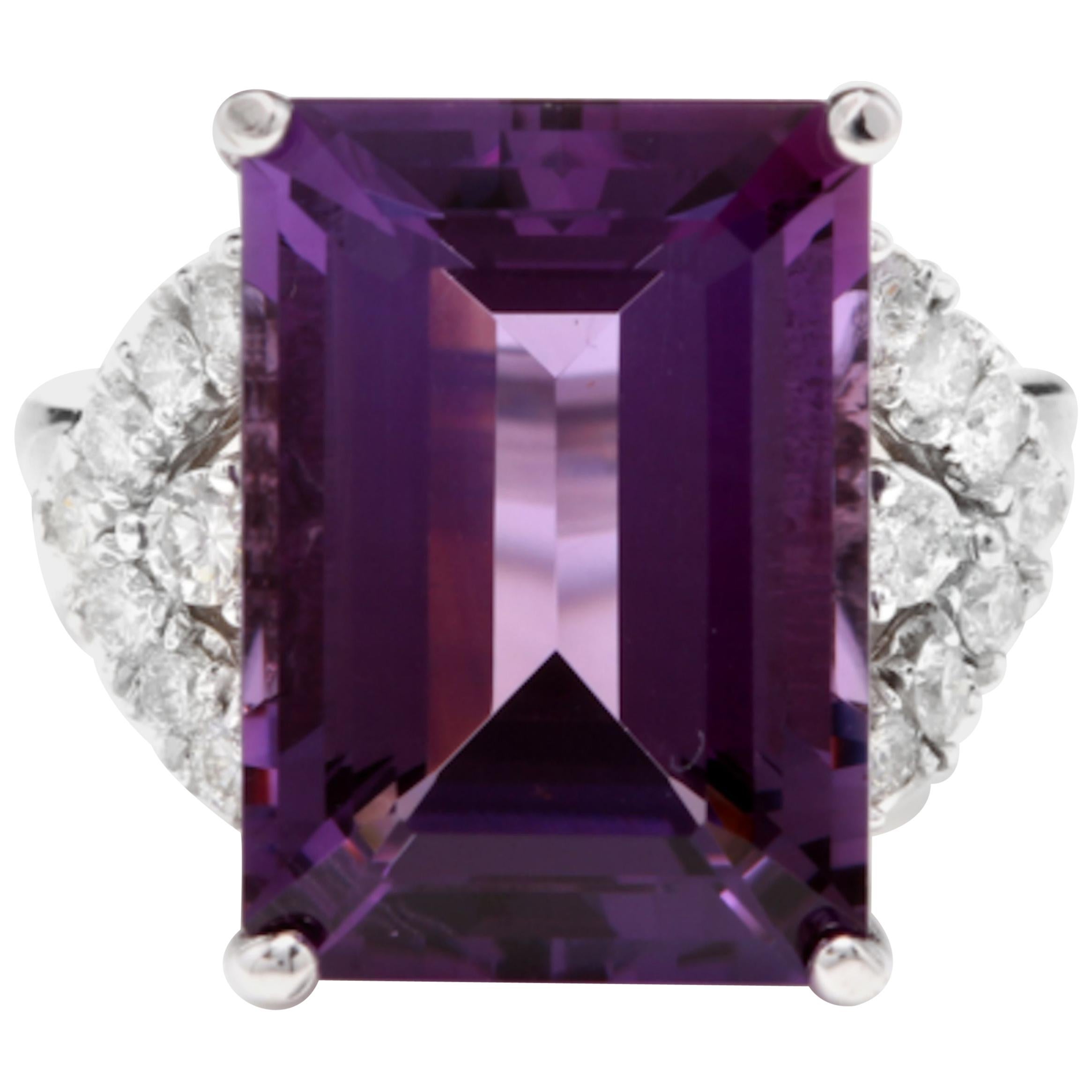 14.70 Carat Natural Amethyst and Diamond 14 Karat Solid White Gold Ring For Sale