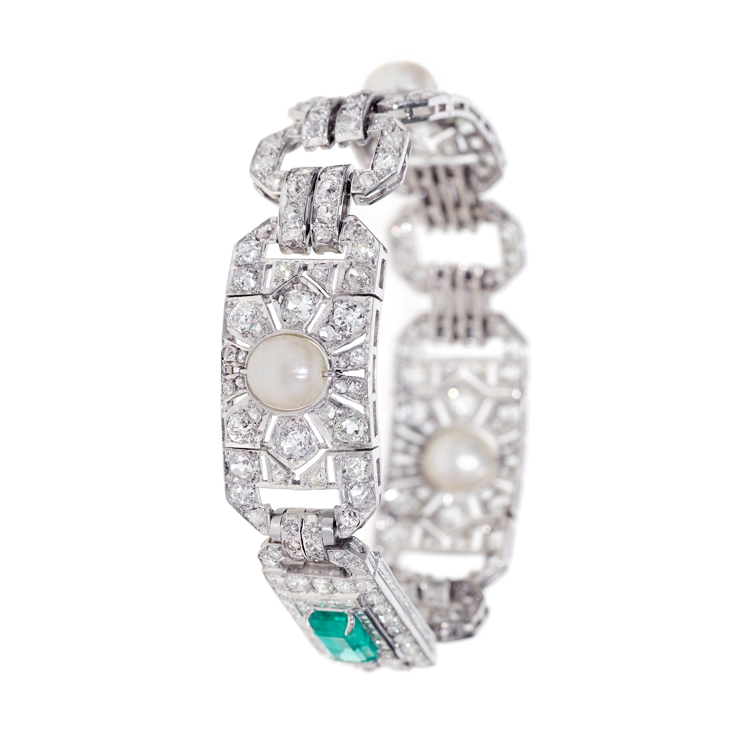 The Monroe bracelet just makes you feel glamorous whether worn with jeans or all dressed up.  This Edwardian Bracelet has been brought to new life through a full refurbish and the addition of a 2.64 Carat Emerald Cut Emerald that makes a statement