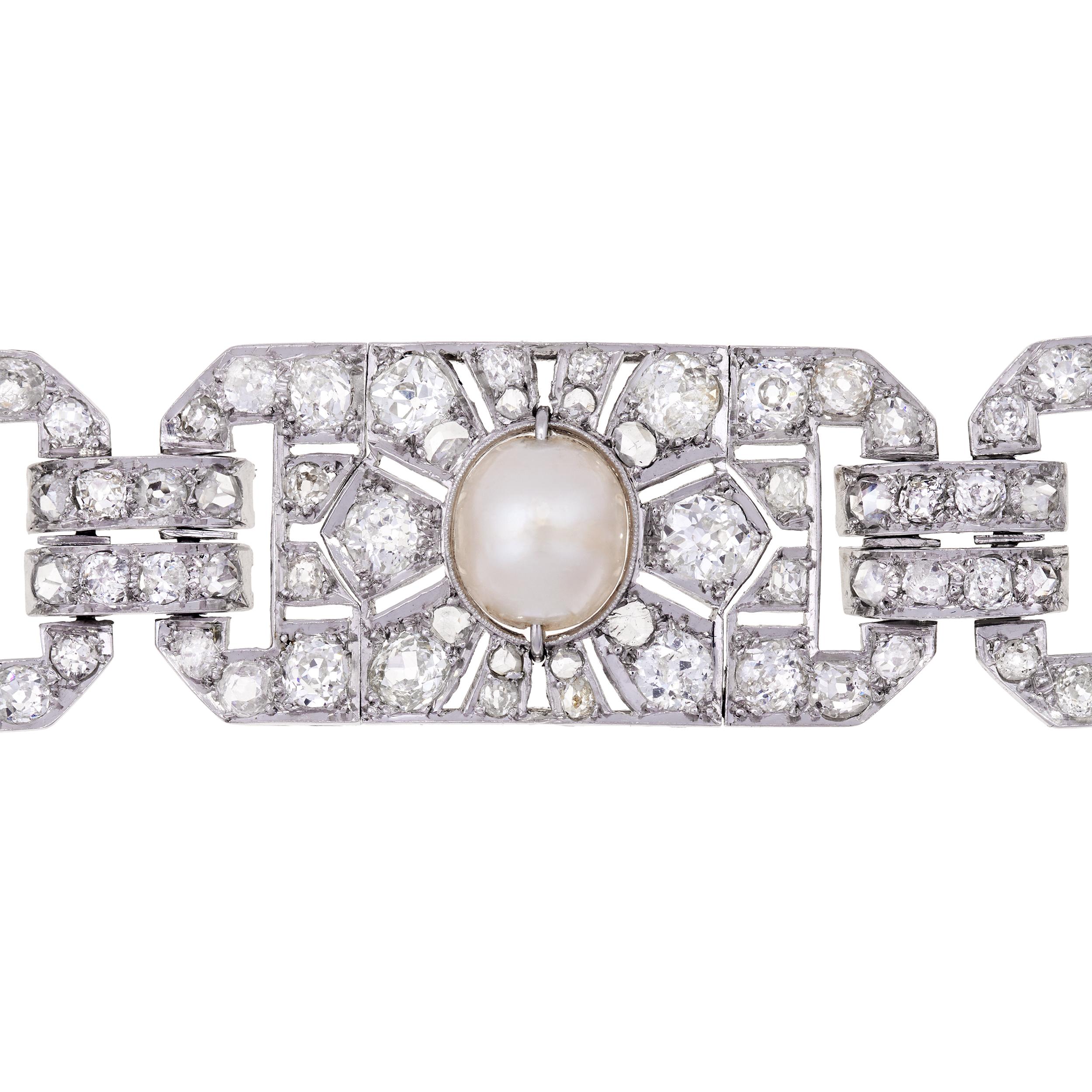 GIA Cert 14.70 Carat Emerald, Diamond, and Pearl Edwardian Platinum Bracelet In Excellent Condition For Sale In Charleston, SC